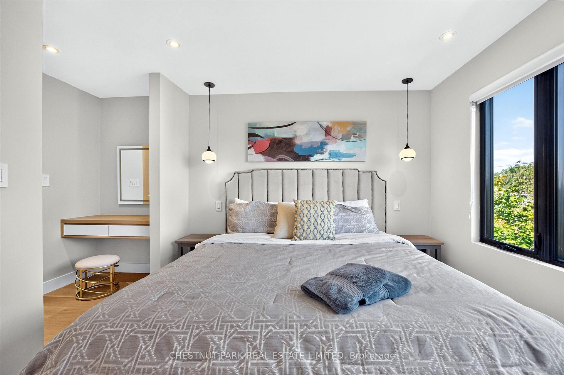 Photo 22 of 26 Caroline Avenue, Toronto, South Riverdale — HOMEH