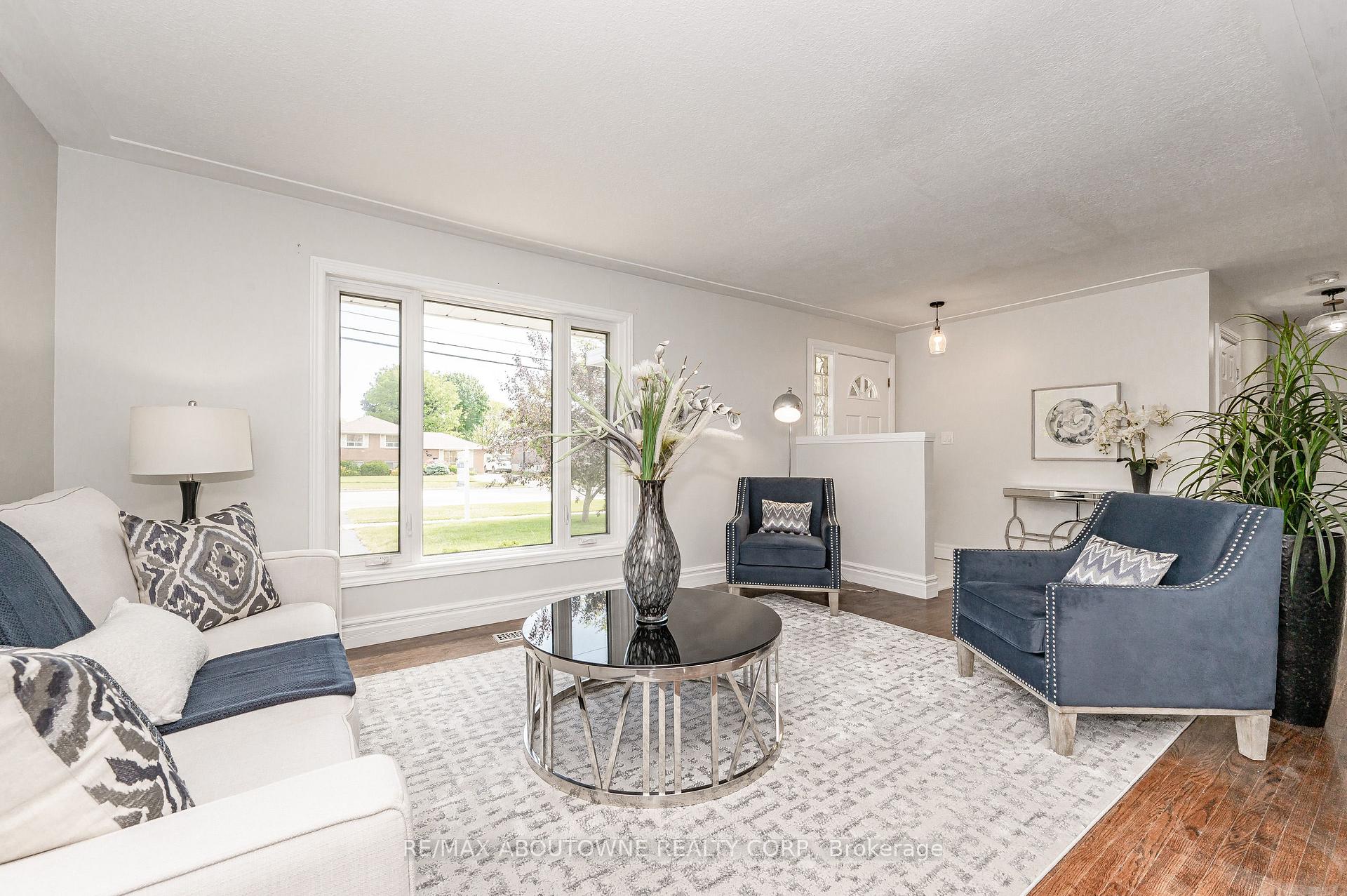 Photo 7 of 388 Appleby Line, Burlington, Shoreacres — HOMEH