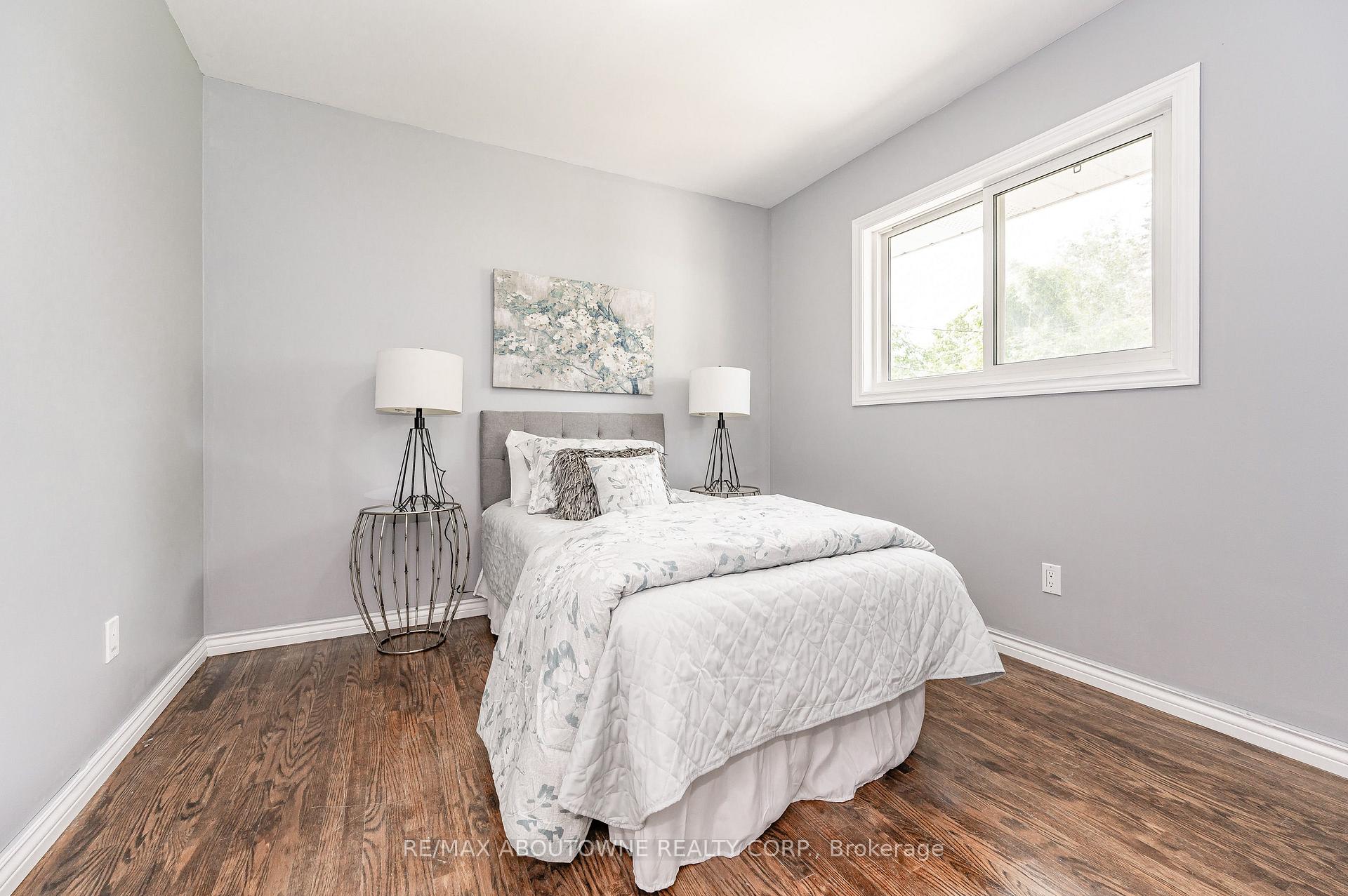 Photo 17 of 388 Appleby Line, Burlington, Shoreacres — HOMEH