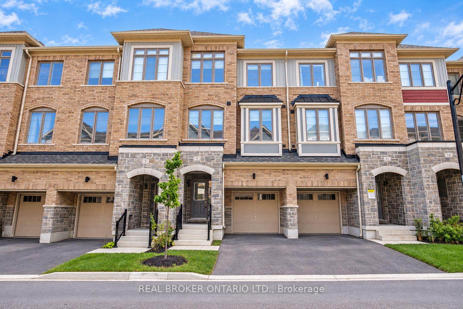 Photo 1 of 9 Nautical Way, Whitby, Port Whitby — HOMEH