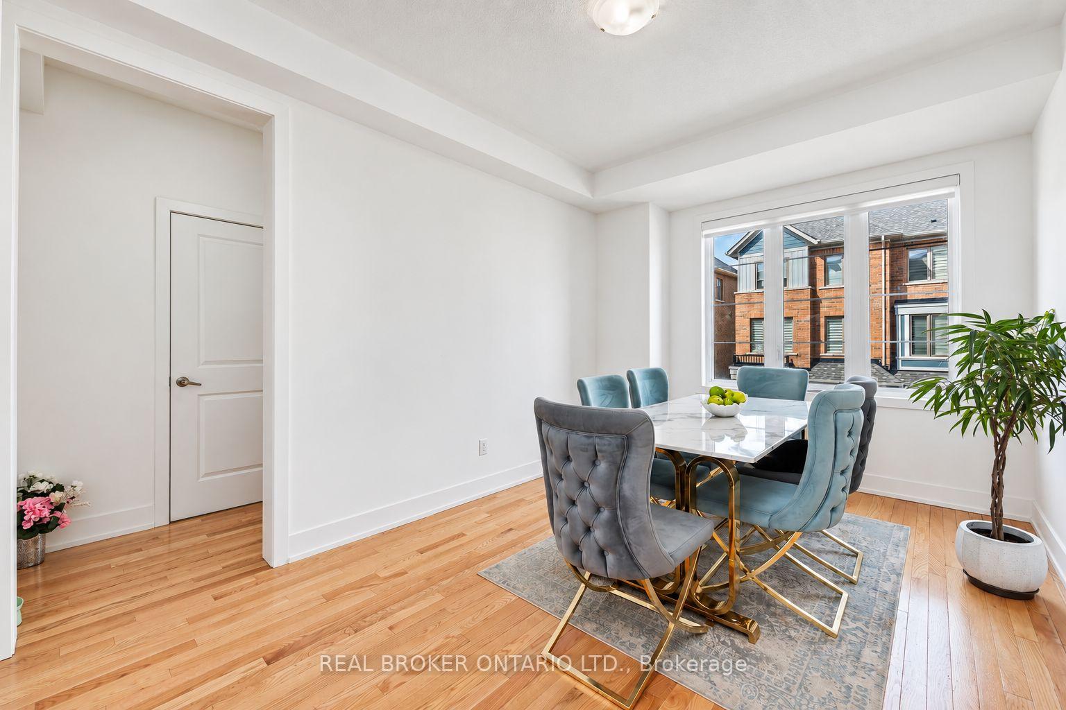 Photo 10 of 9 Nautical Way, Whitby, Port Whitby — HOMEH