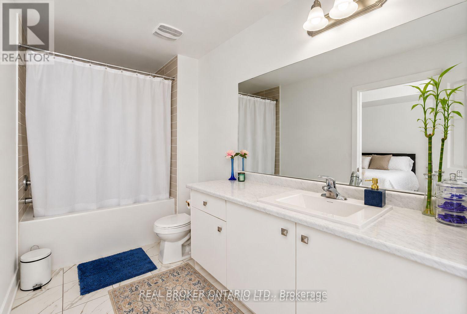 Photo 16 of 9 Nautical Way, Whitby, Port Whitby — HOMEH