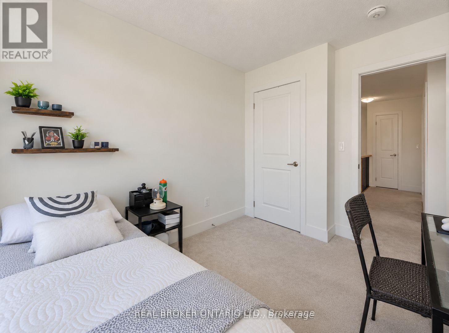 Photo 19 of 9 Nautical Way, Whitby, Port Whitby — HOMEH