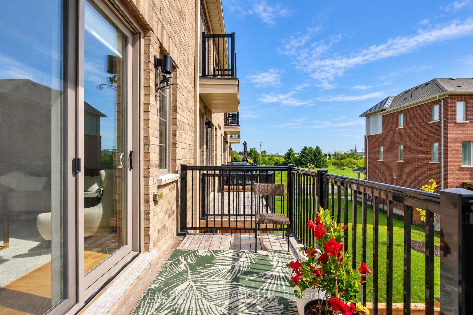 Photo 22 of 9 Nautical Way, Whitby, Port Whitby — HOMEH