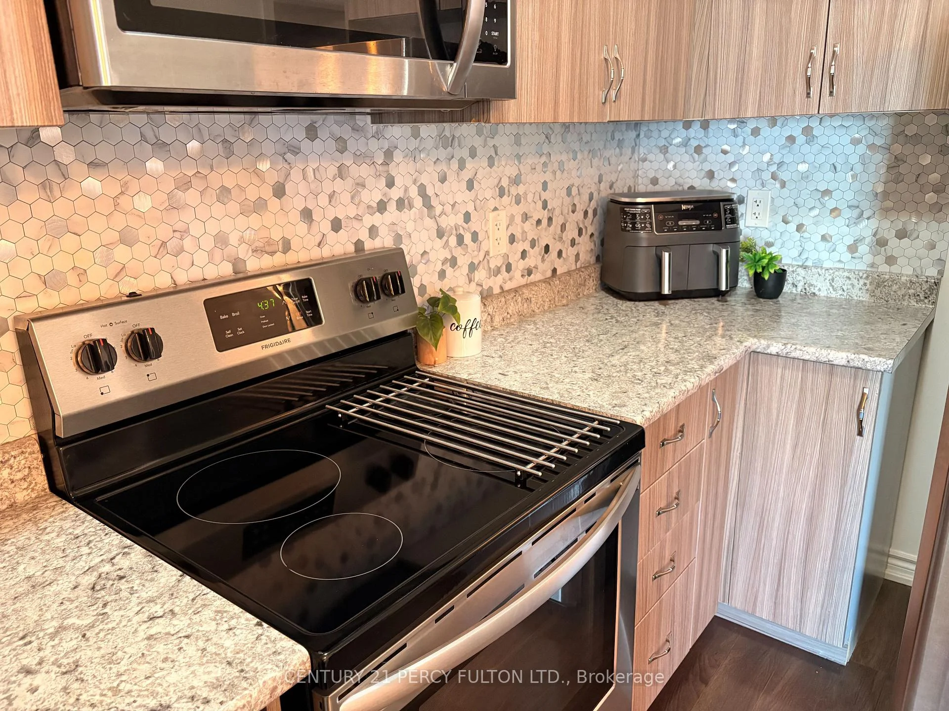 Photo 14 of Unit 84, 2604 William Jackson Drive, Pickering, Duffin Heights — HOMEH