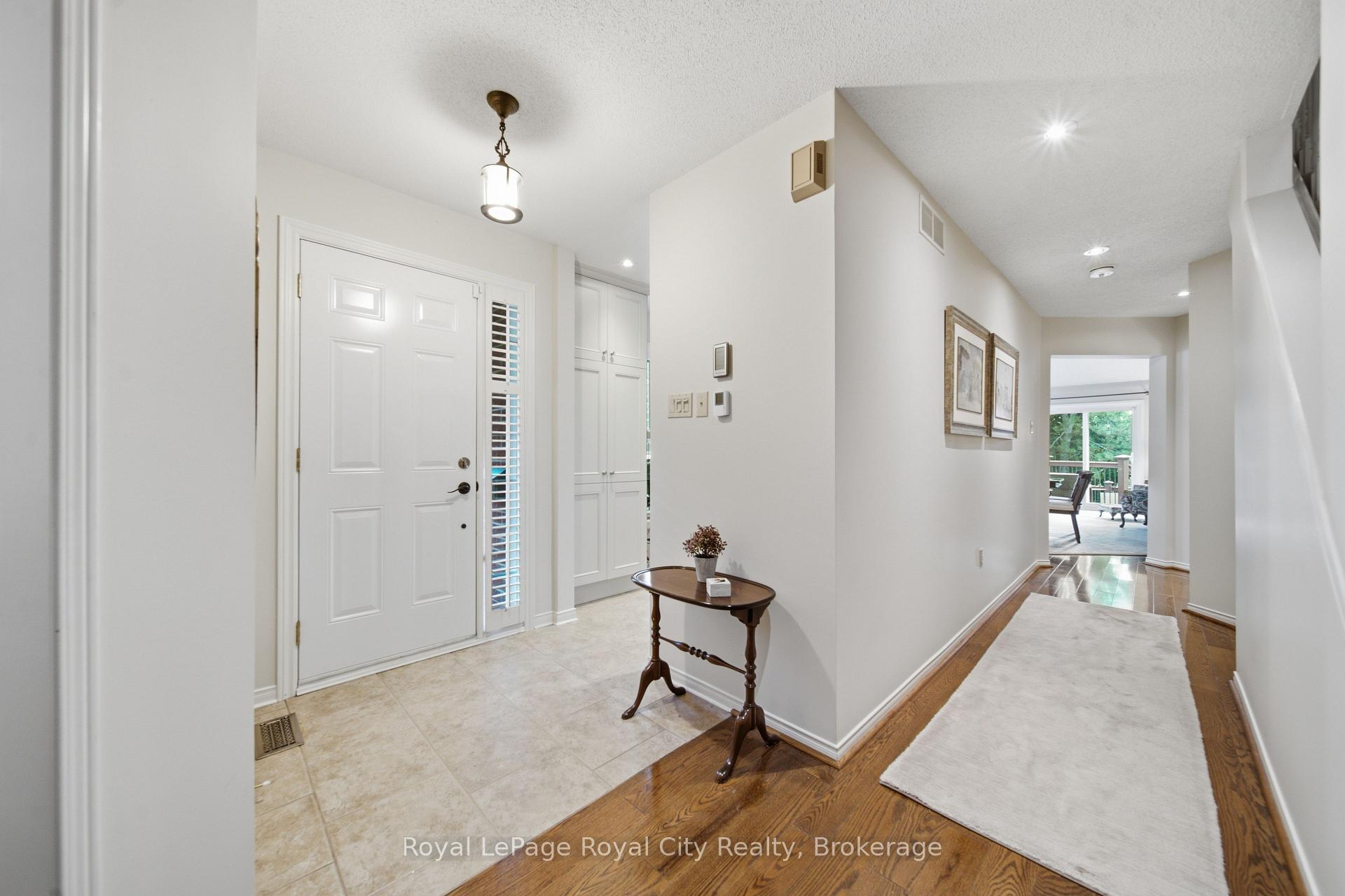 Photo 9 of Unit 37, 60 Ptarmigan Drive, Guelph, Kortright Hills — HOMEH