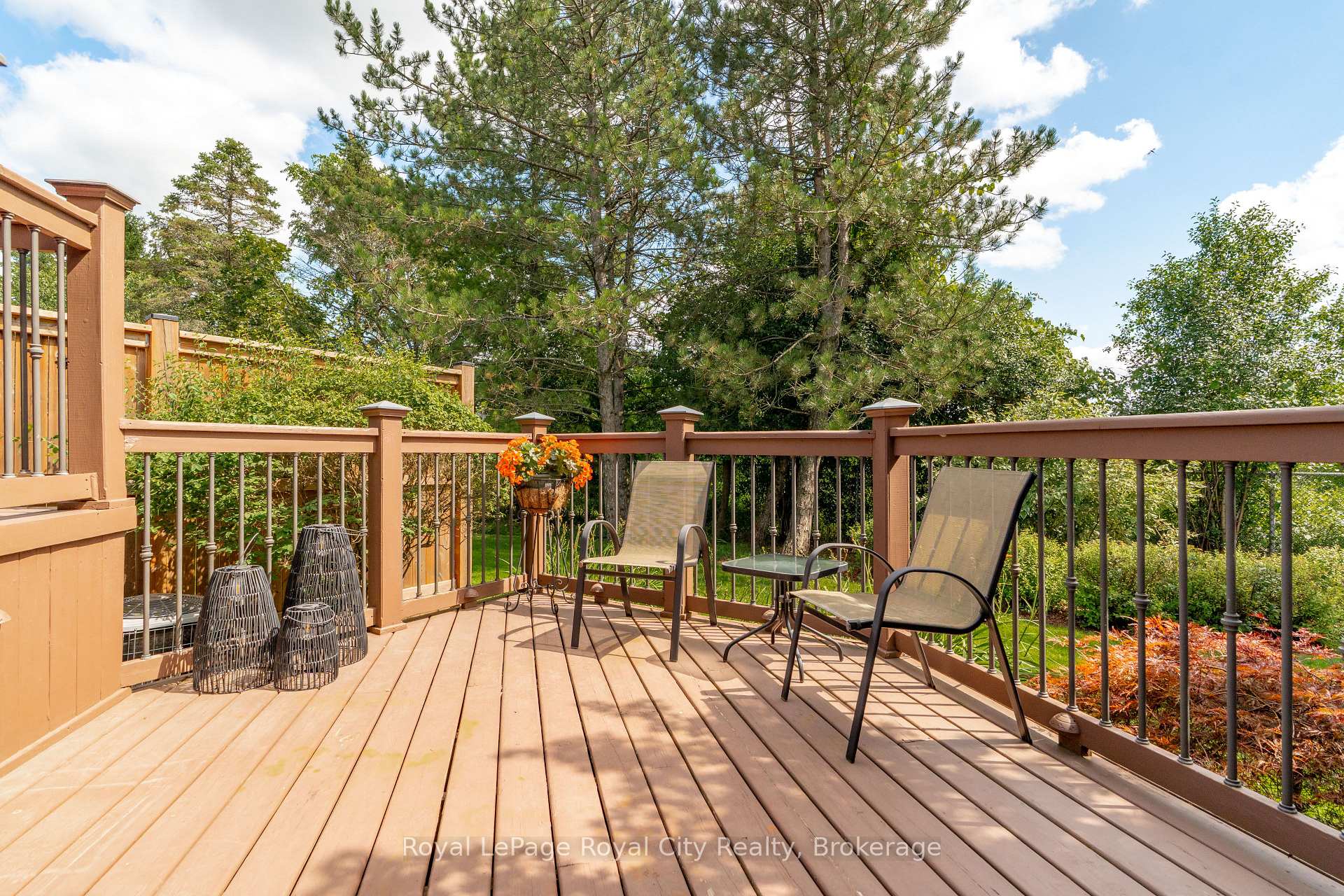 Photo 45 of Unit 37, 60 Ptarmigan Drive, Guelph, Kortright Hills — HOMEH