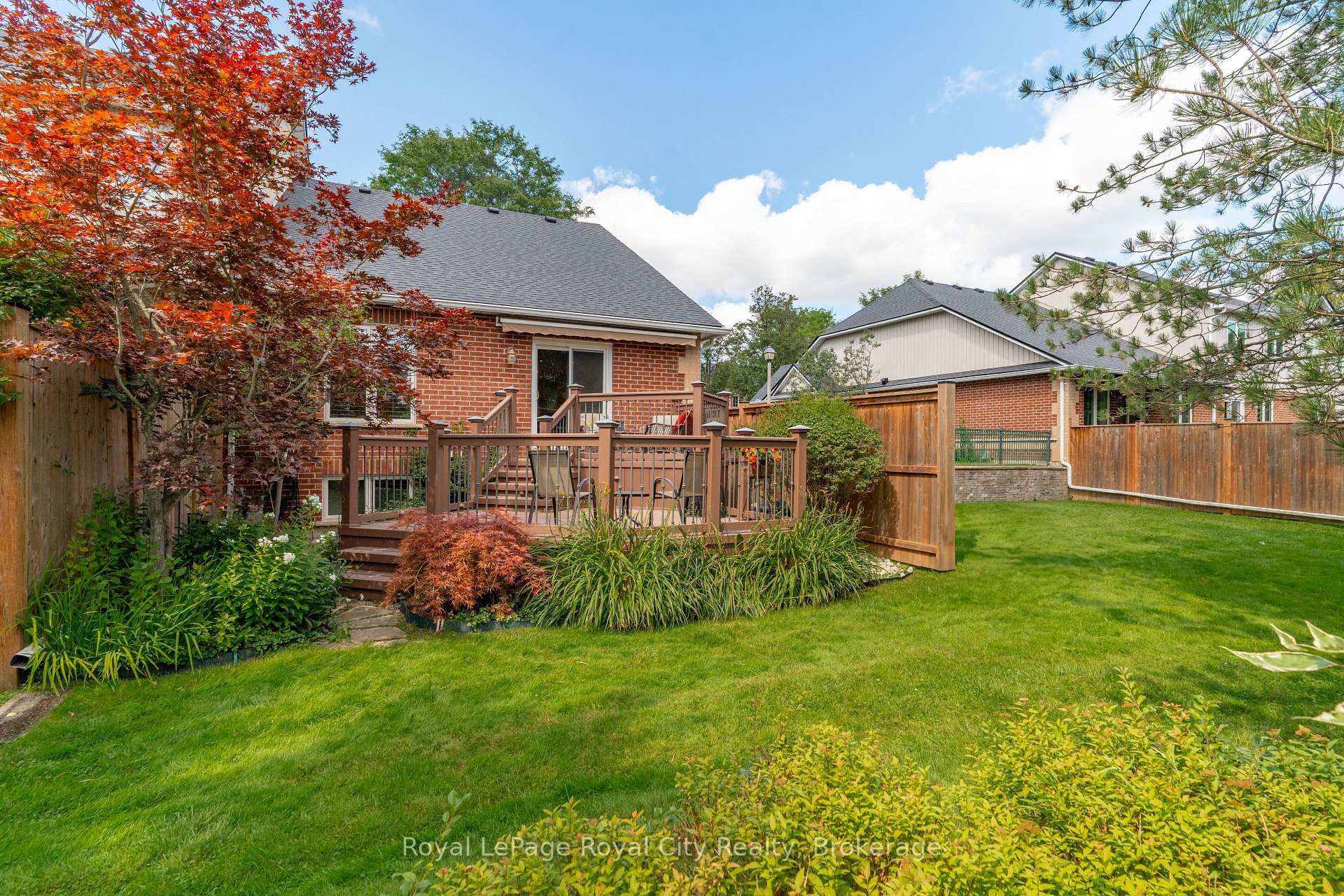 Photo 46 of Unit 37, 60 Ptarmigan Drive, Guelph, Kortright Hills — HOMEH