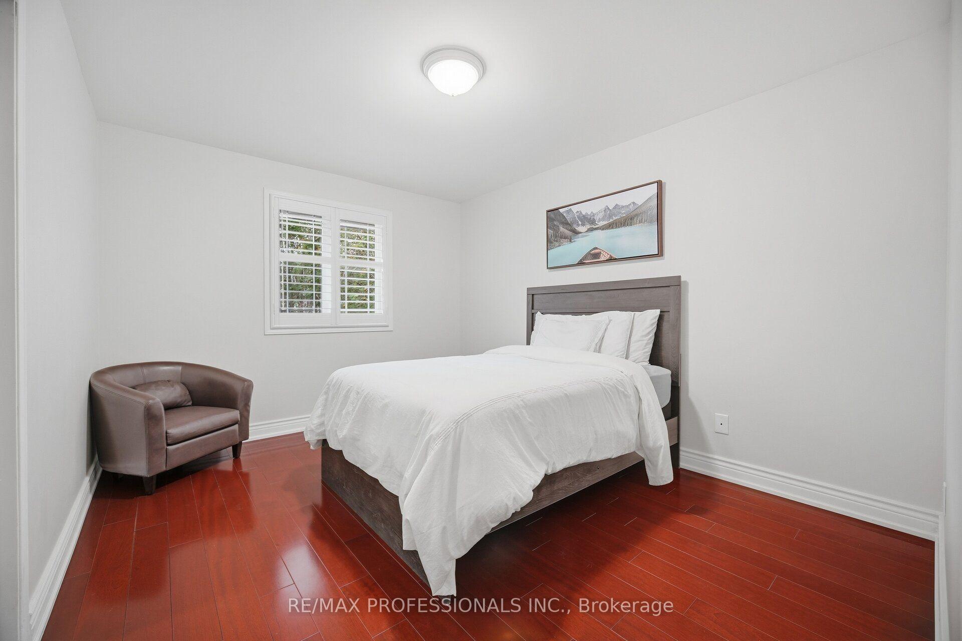 Photo 34 of 4 McFadden Drive, Brampton, Heart Lake East — HOMEH