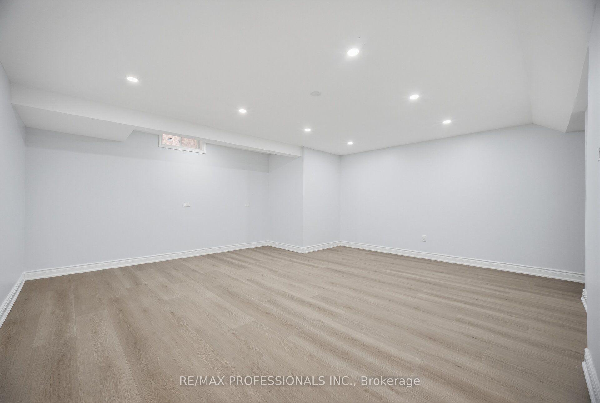 Photo 39 of 4 McFadden Drive, Brampton, Heart Lake East — HOMEH