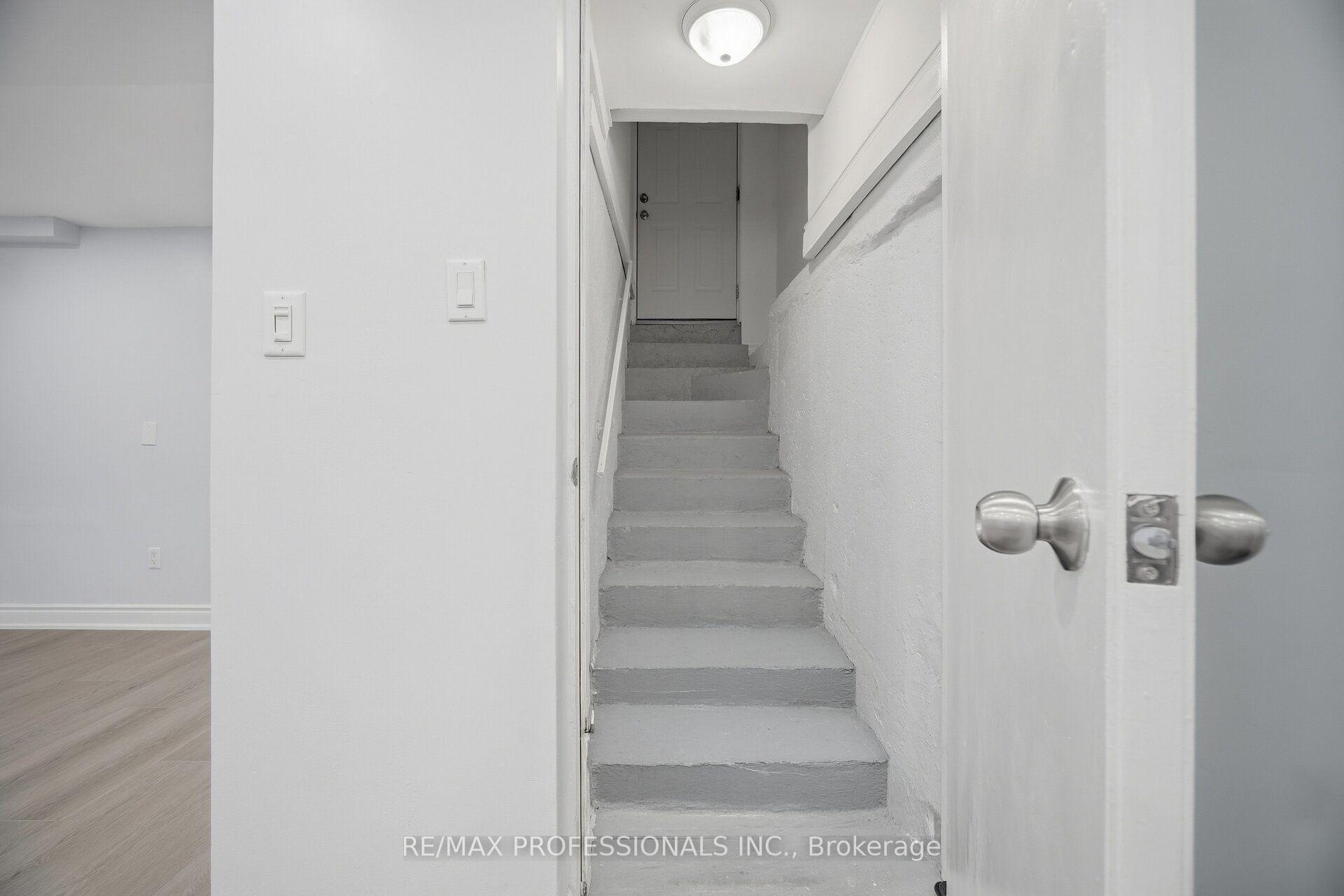 Photo 40 of 4 McFadden Drive, Brampton, Heart Lake East — HOMEH
