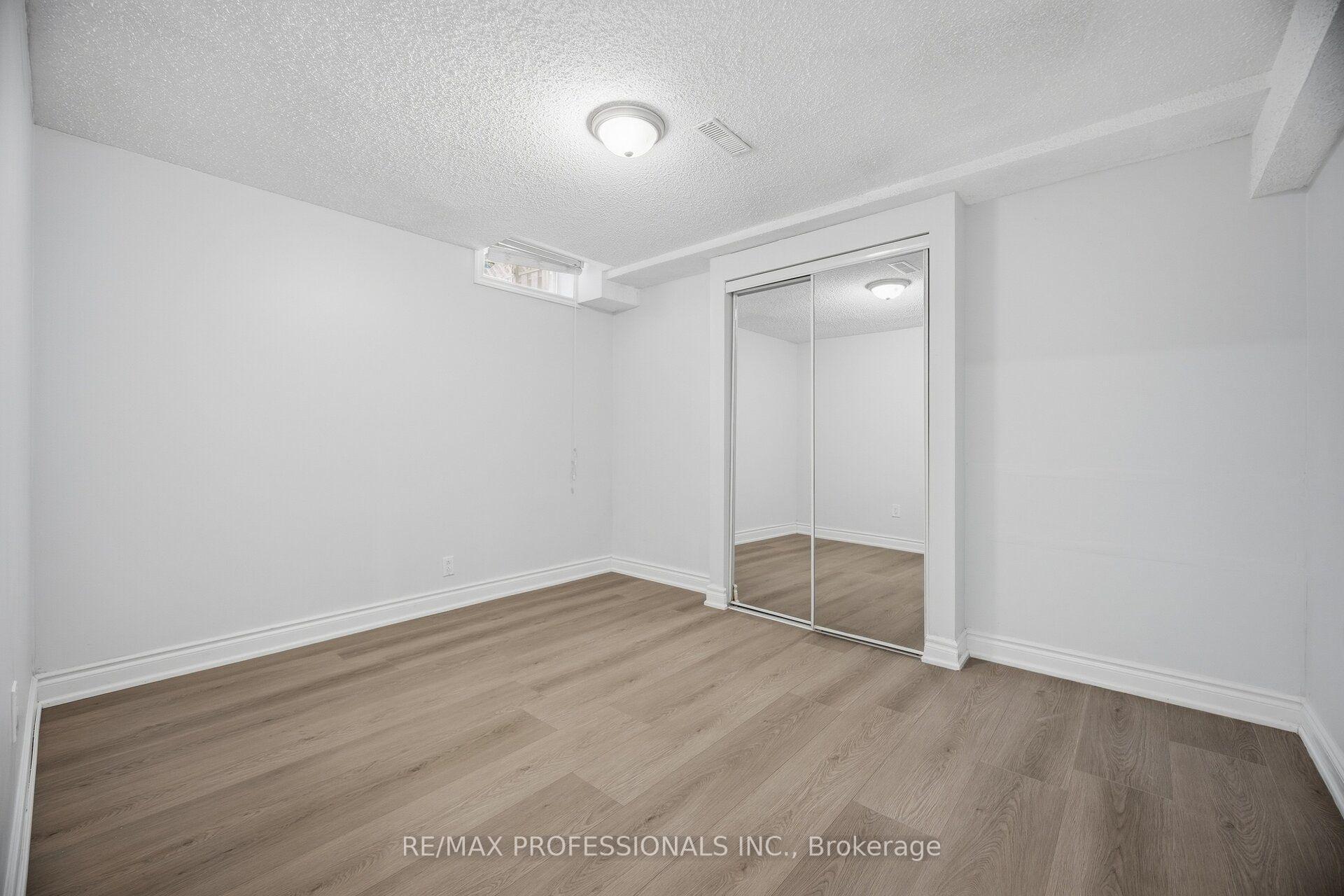 Photo 48 of 4 McFadden Drive, Brampton, Heart Lake East — HOMEH