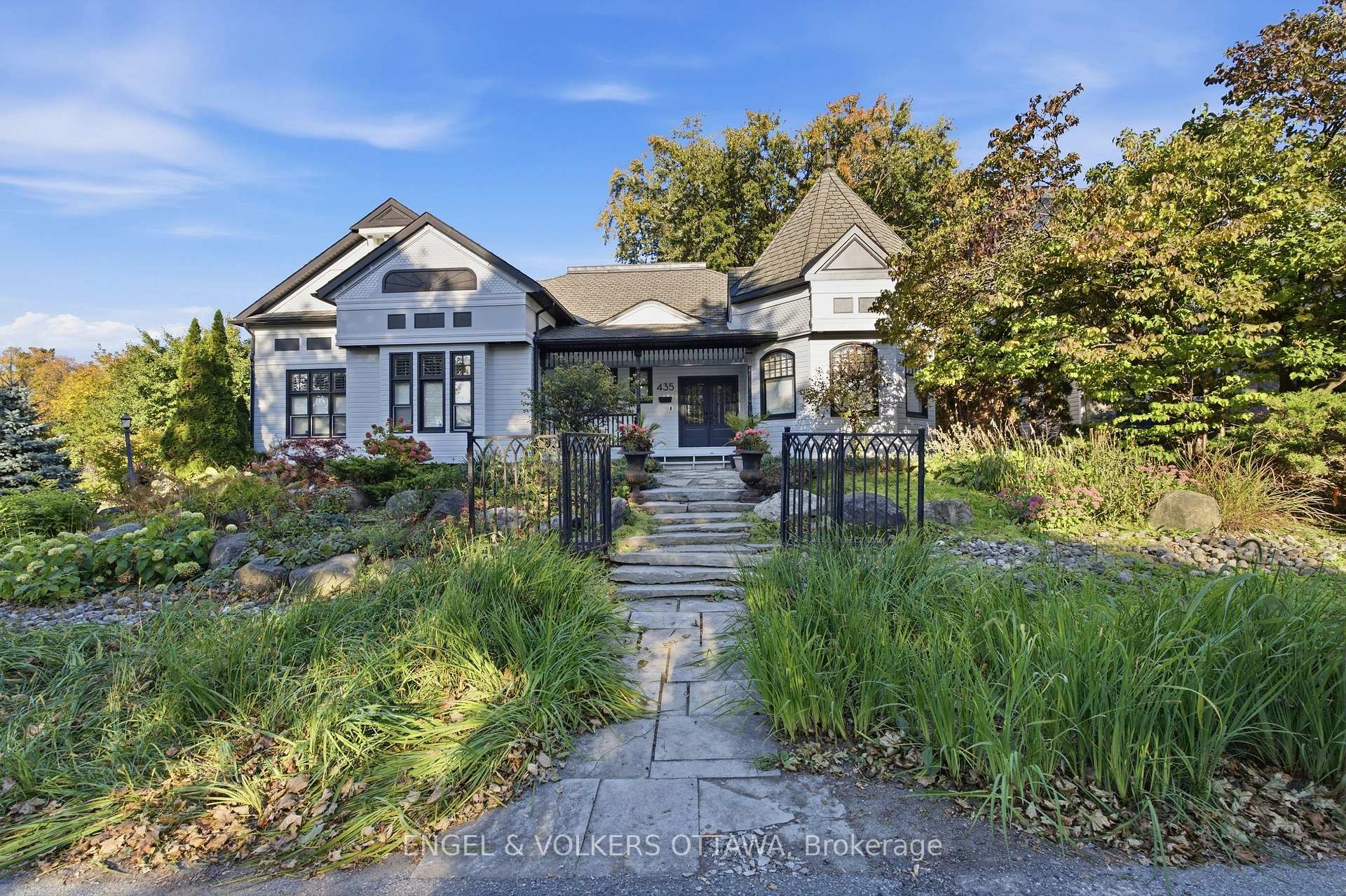 Photo 36 of 435 Westminster Avenue, Ottawa, Woodroffe — HOMEH