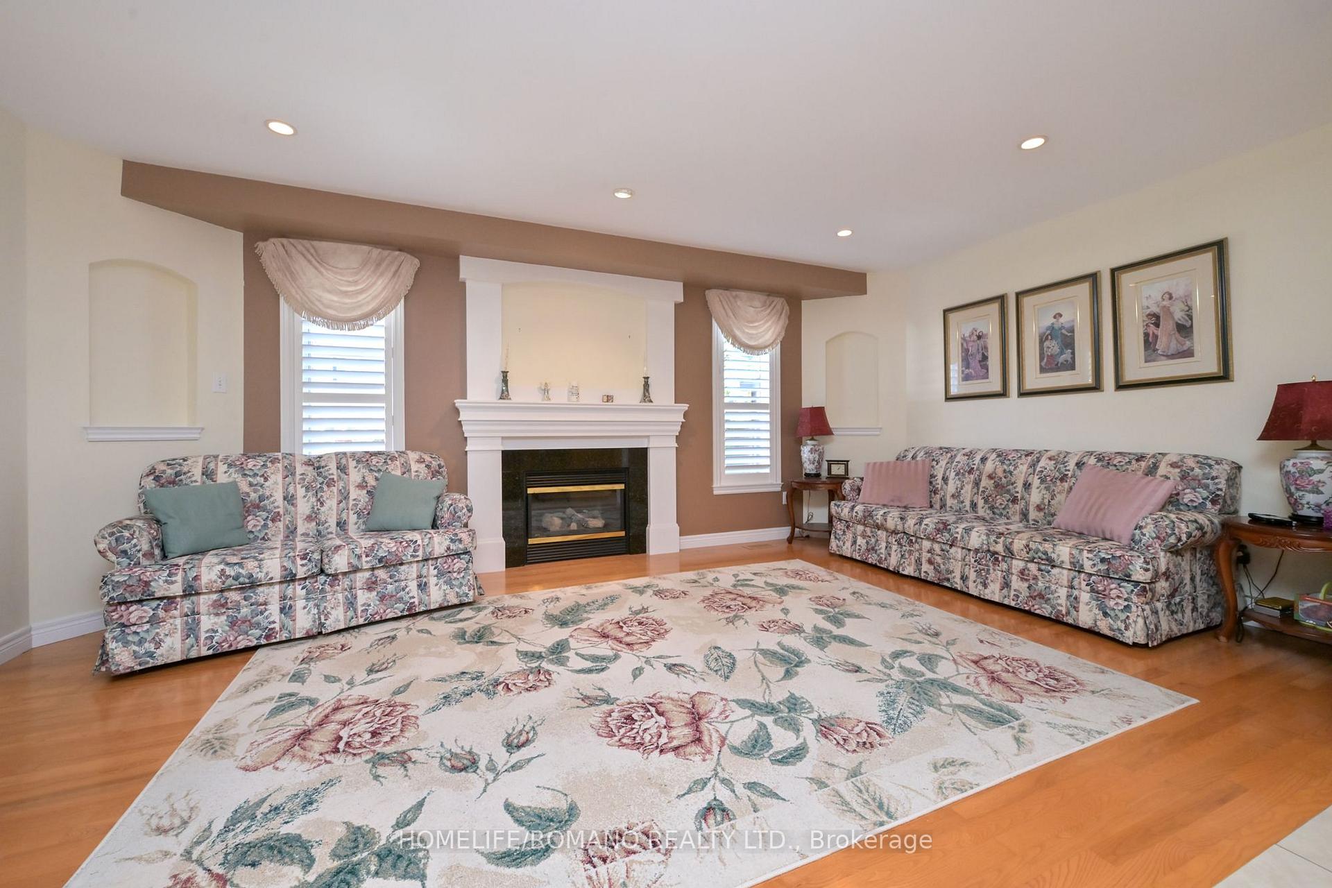 Photo 7 of 1052 Greenhill Avenue, Hamilton, Gershome — HOMEH