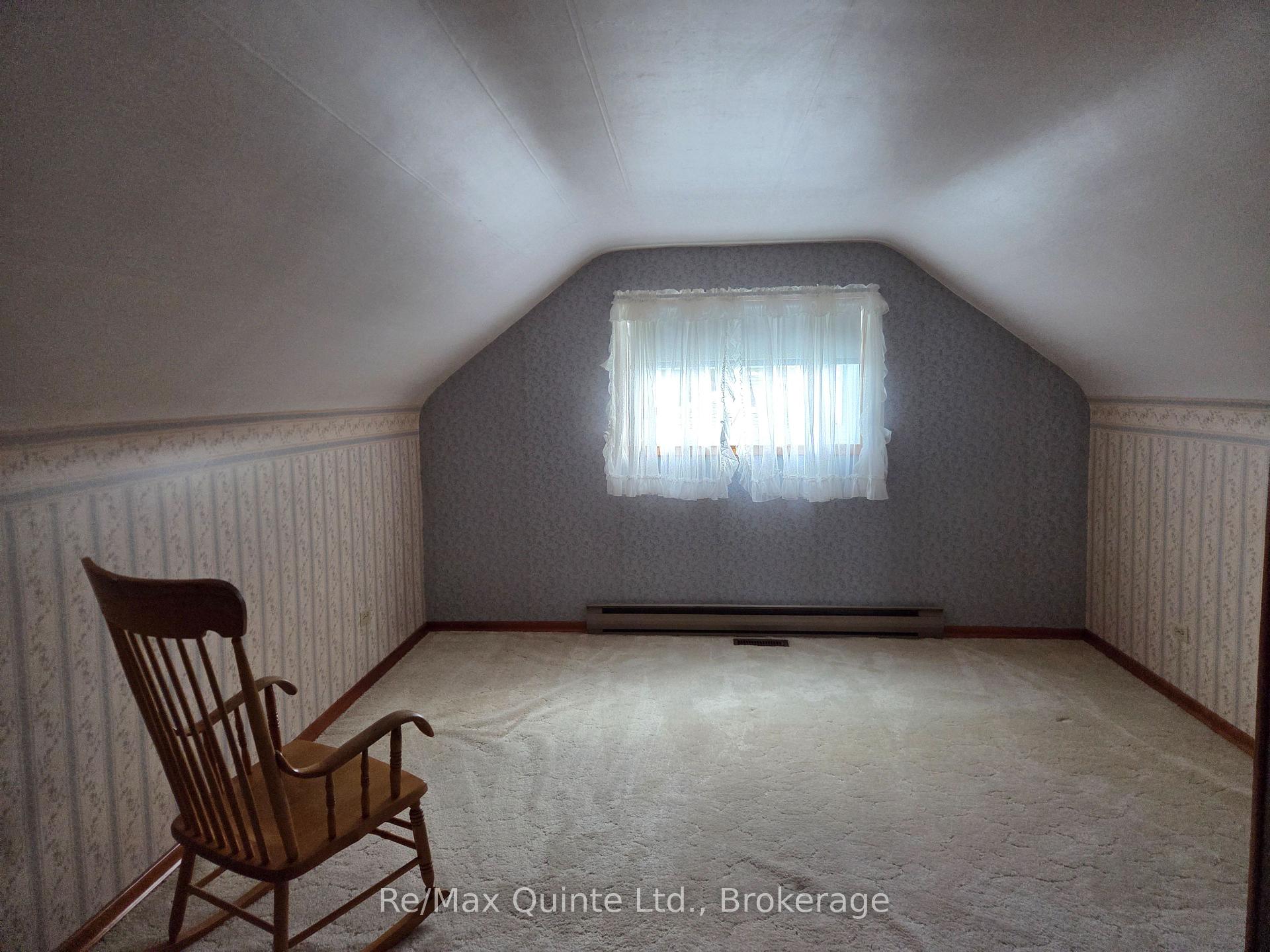 Photo 9 of 507 Metcalf Street, Tweed, Tweed (Village) — HOMEH