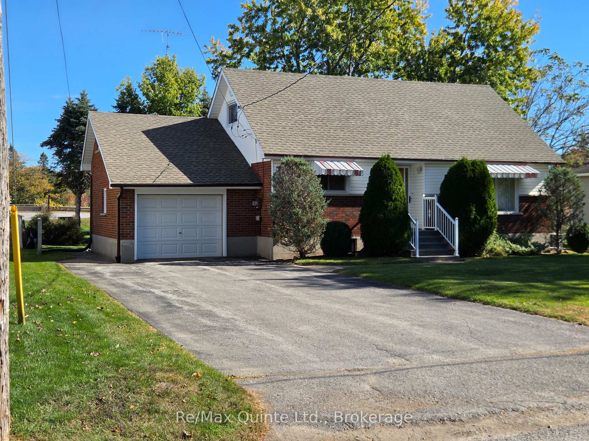 Photo 16 of 507 Metcalf Street, Tweed, Tweed (Village) — HOMEH