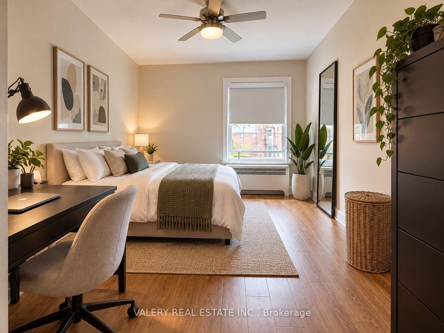 Photo 5 of Unit U13, 1335 Bayview Avenue, Toronto, Leaside — HOMEH