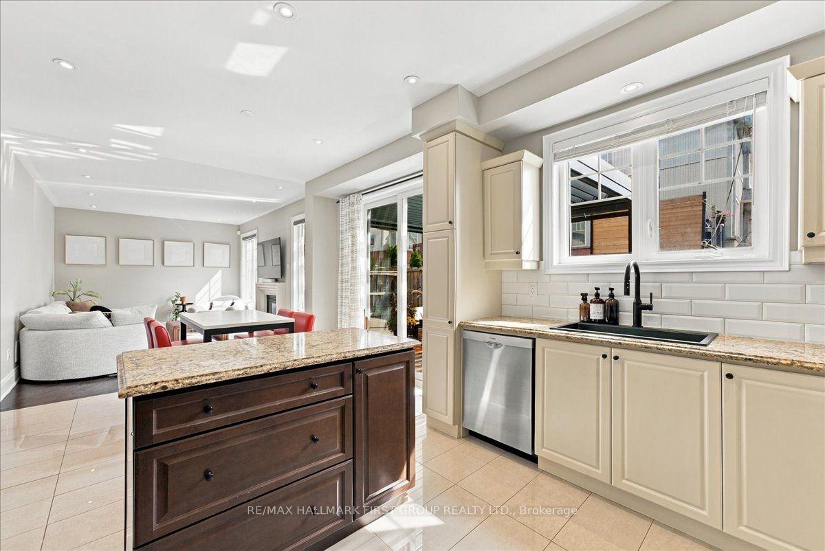 Photo 14 of 178 Milos Road, Richmond Hill, Jefferson — HOMEH