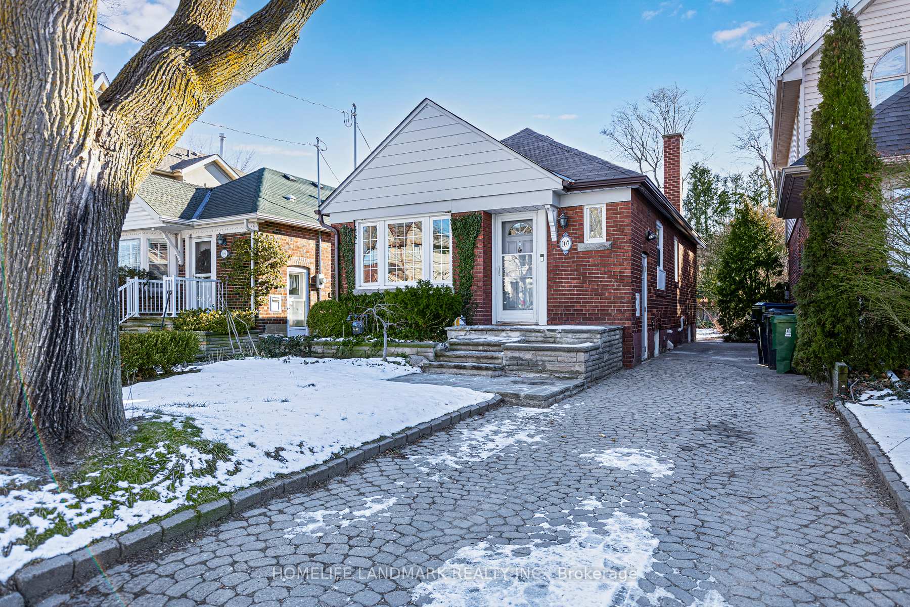 Photo 29 of 107 Parklea Drive, Toronto, Leaside — HOMEH