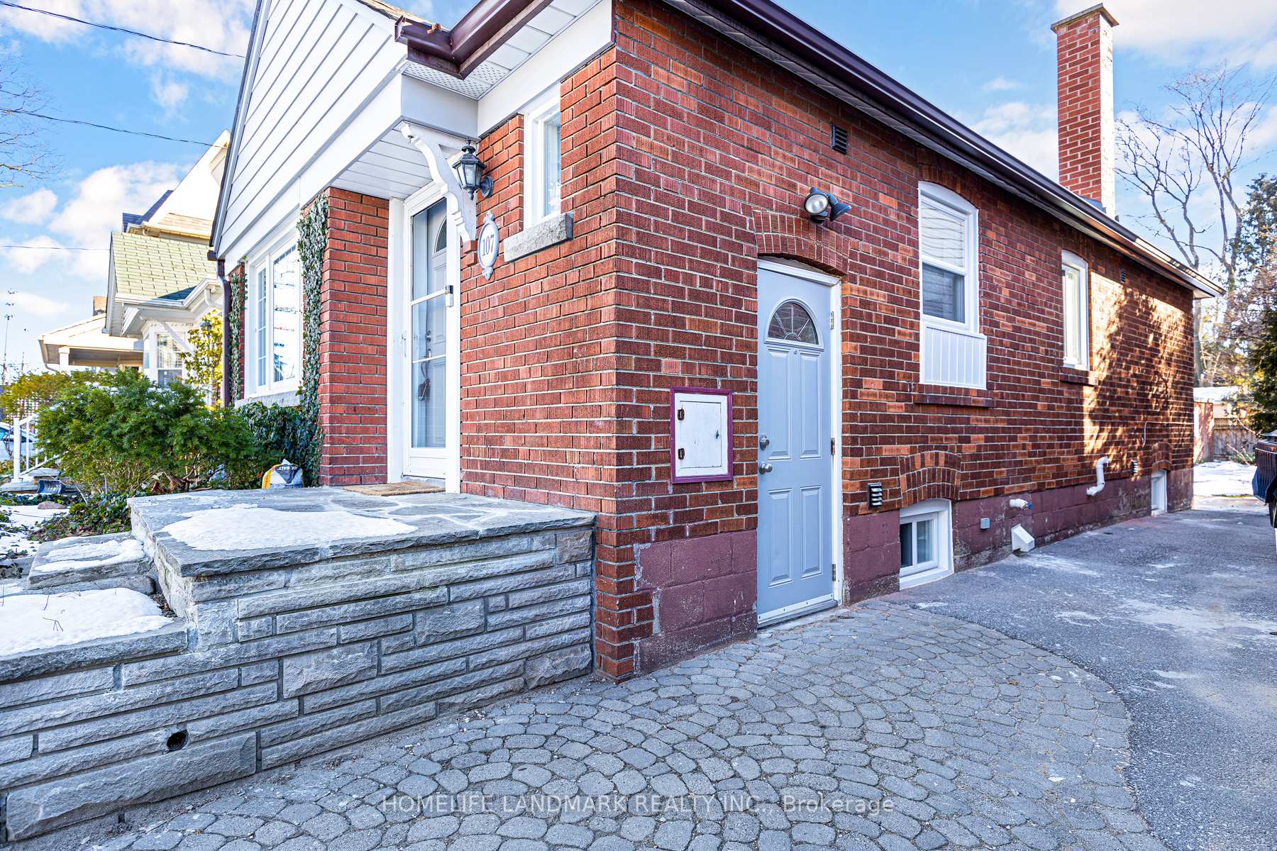 Photo 31 of 107 Parklea Drive, Toronto, Leaside — HOMEH