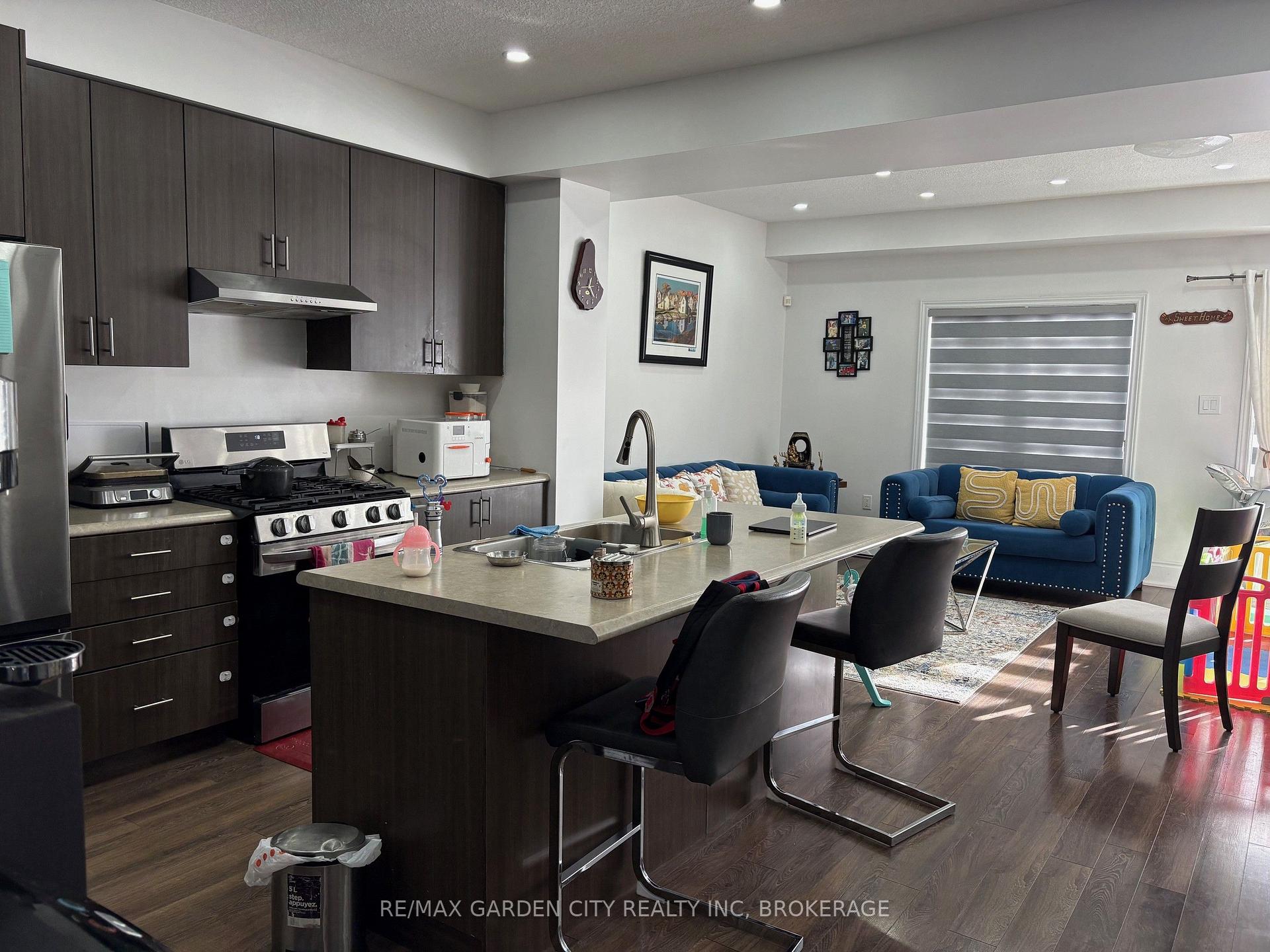 Photo 4 of 39 Sunset Way, Thorold, Rolling Meadows — HOMEH