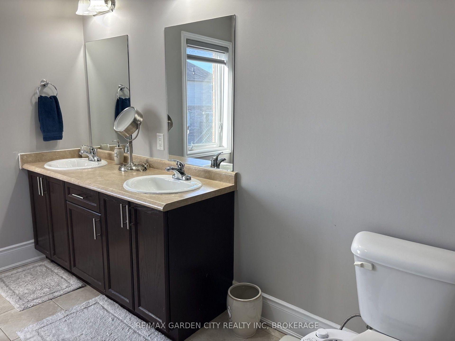 Photo 21 of 39 Sunset Way, Thorold, Rolling Meadows — HOMEH
