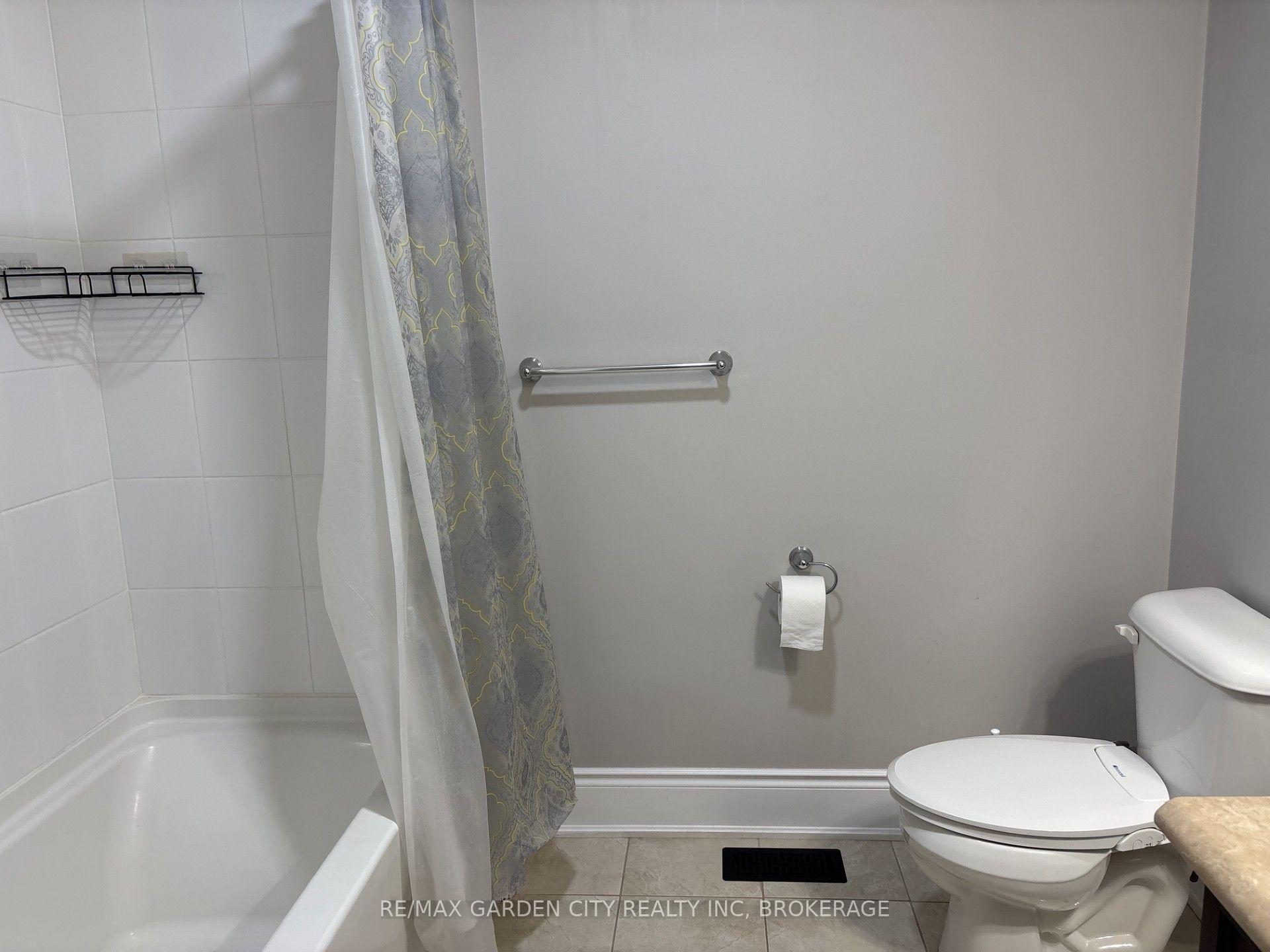Photo 26 of 39 Sunset Way, Thorold, Rolling Meadows — HOMEH