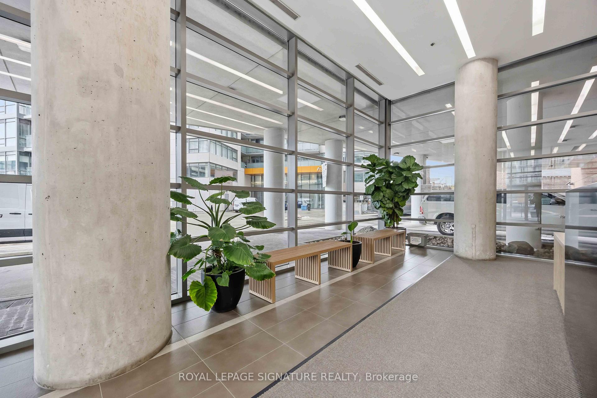 Photo 5 of Unit 1625, 38 Joe Shuster Way, Toronto, South Parkdale — HOMEH
