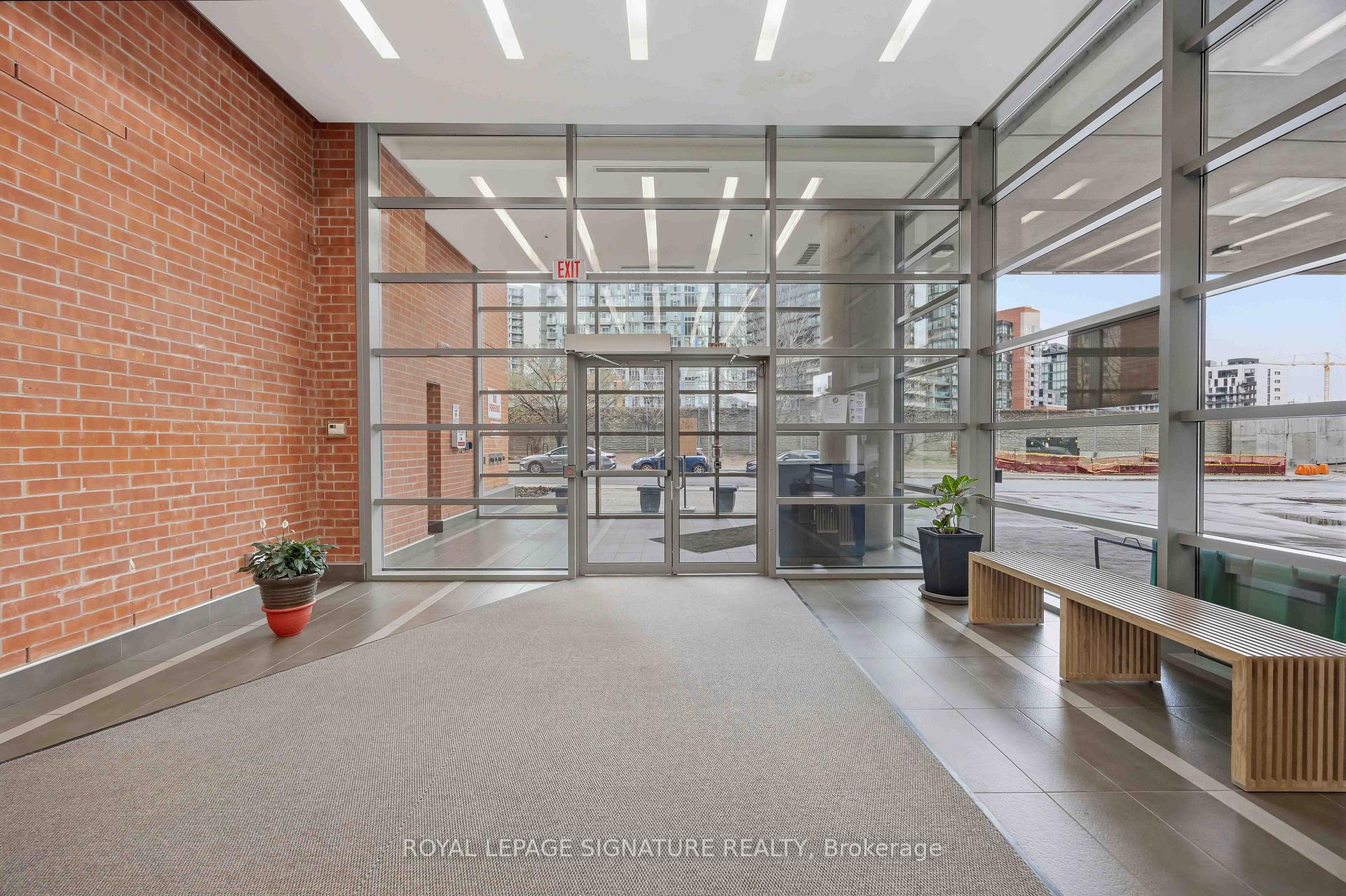 Photo 6 of Unit 1625, 38 Joe Shuster Way, Toronto, South Parkdale — HOMEH