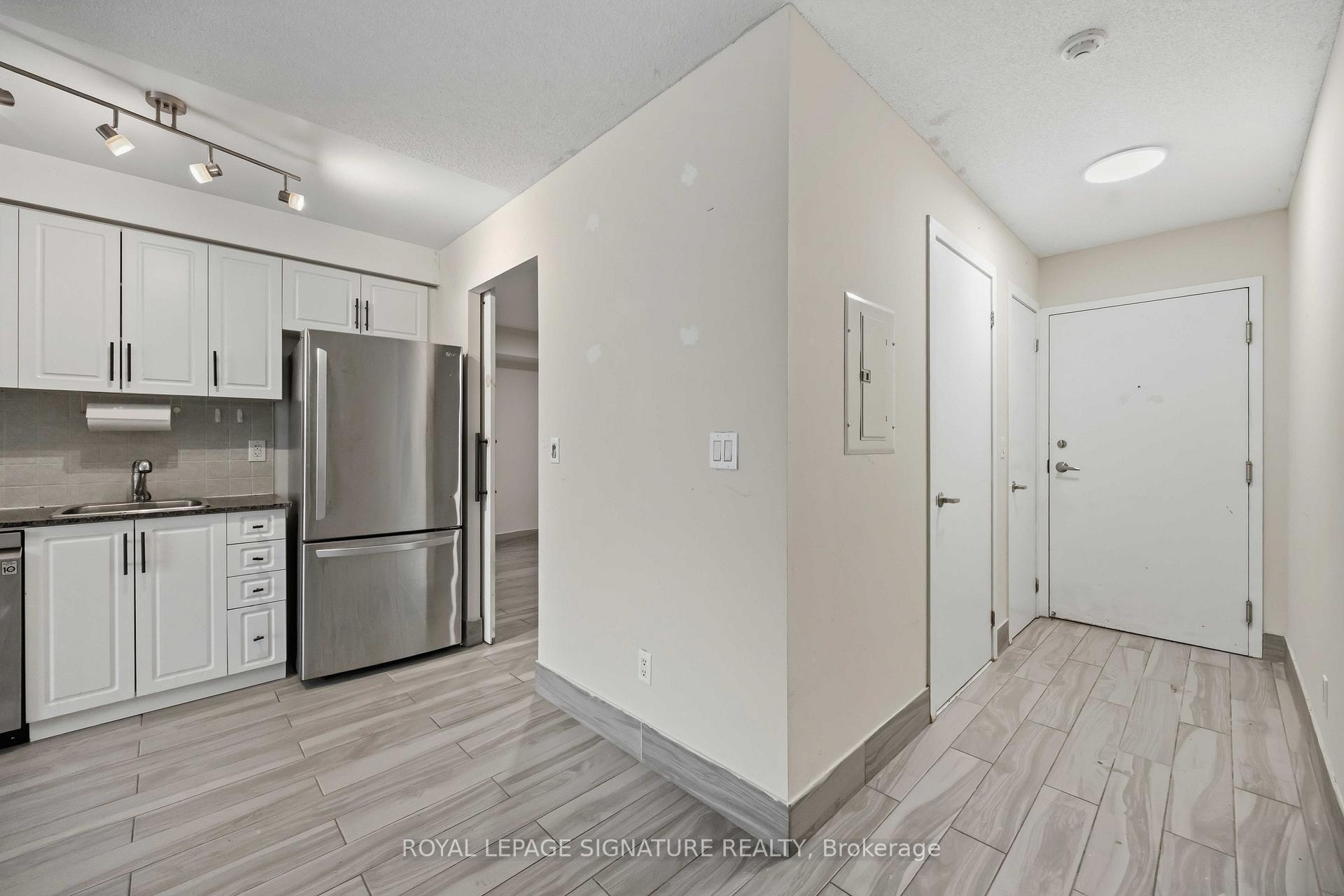Photo 16 of Unit 1625, 38 Joe Shuster Way, Toronto, South Parkdale — HOMEH