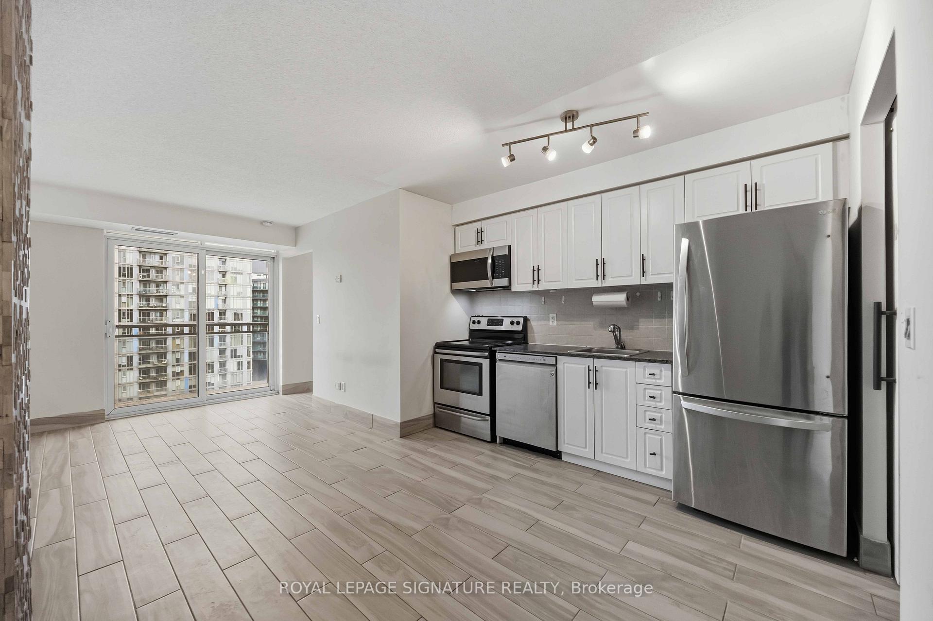 Photo 17 of Unit 1625, 38 Joe Shuster Way, Toronto, South Parkdale — HOMEH
