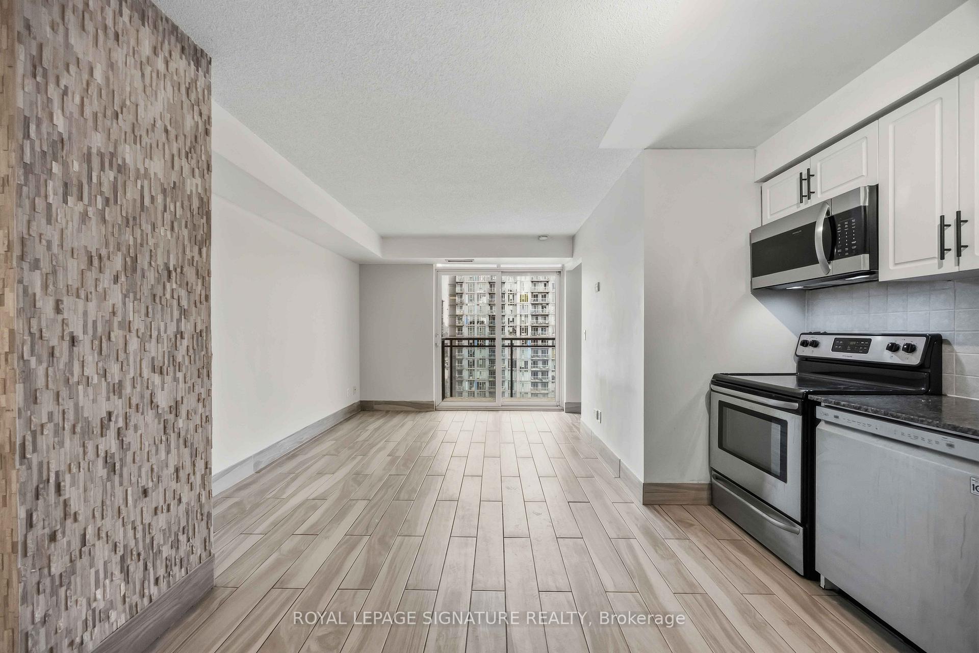 Photo 23 of Unit 1625, 38 Joe Shuster Way, Toronto, South Parkdale — HOMEH