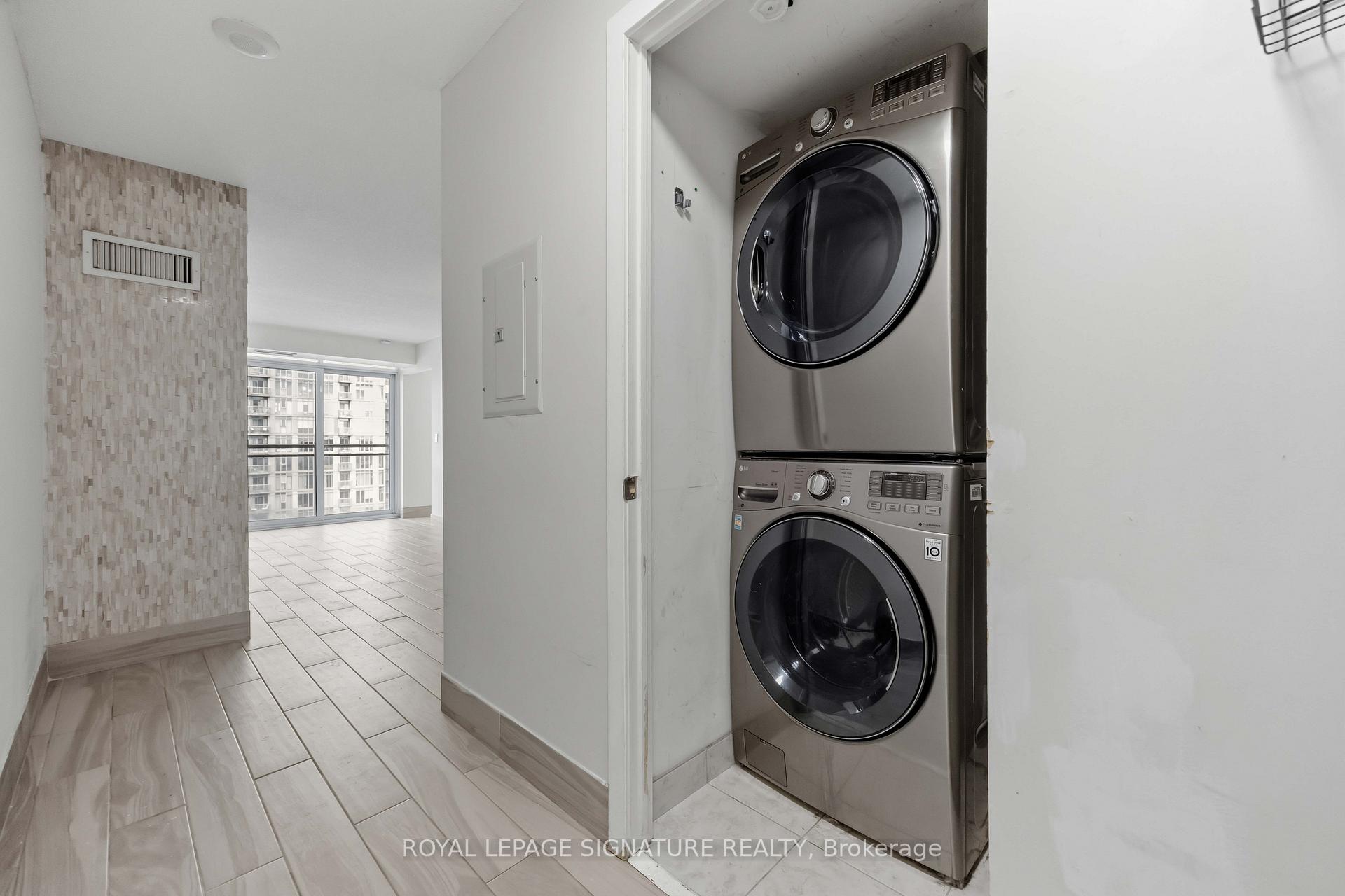Photo 35 of Unit 1625, 38 Joe Shuster Way, Toronto, South Parkdale — HOMEH