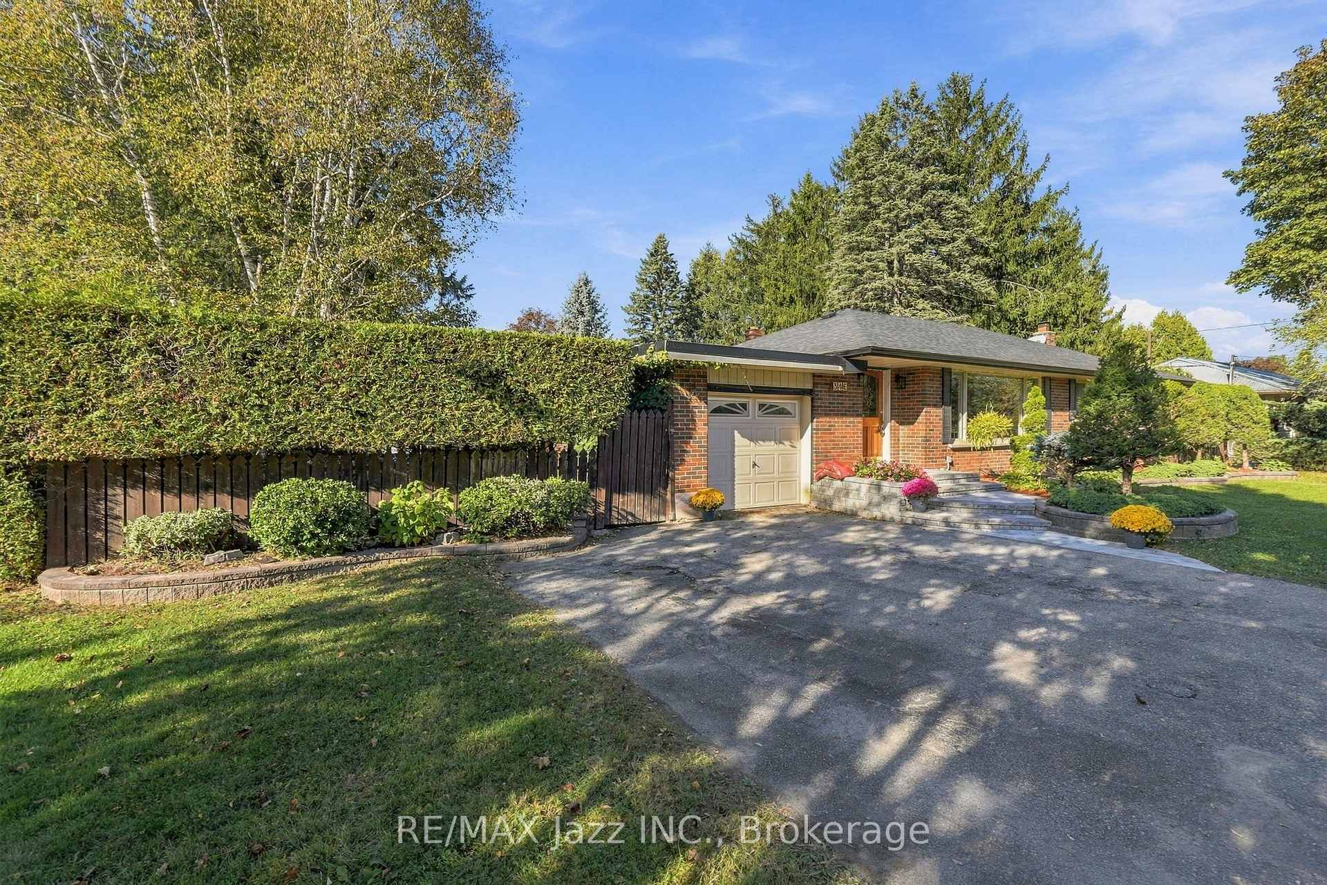 Photo 7 of 346 Conlin Road E, Oshawa, Kedron — HOMEH
