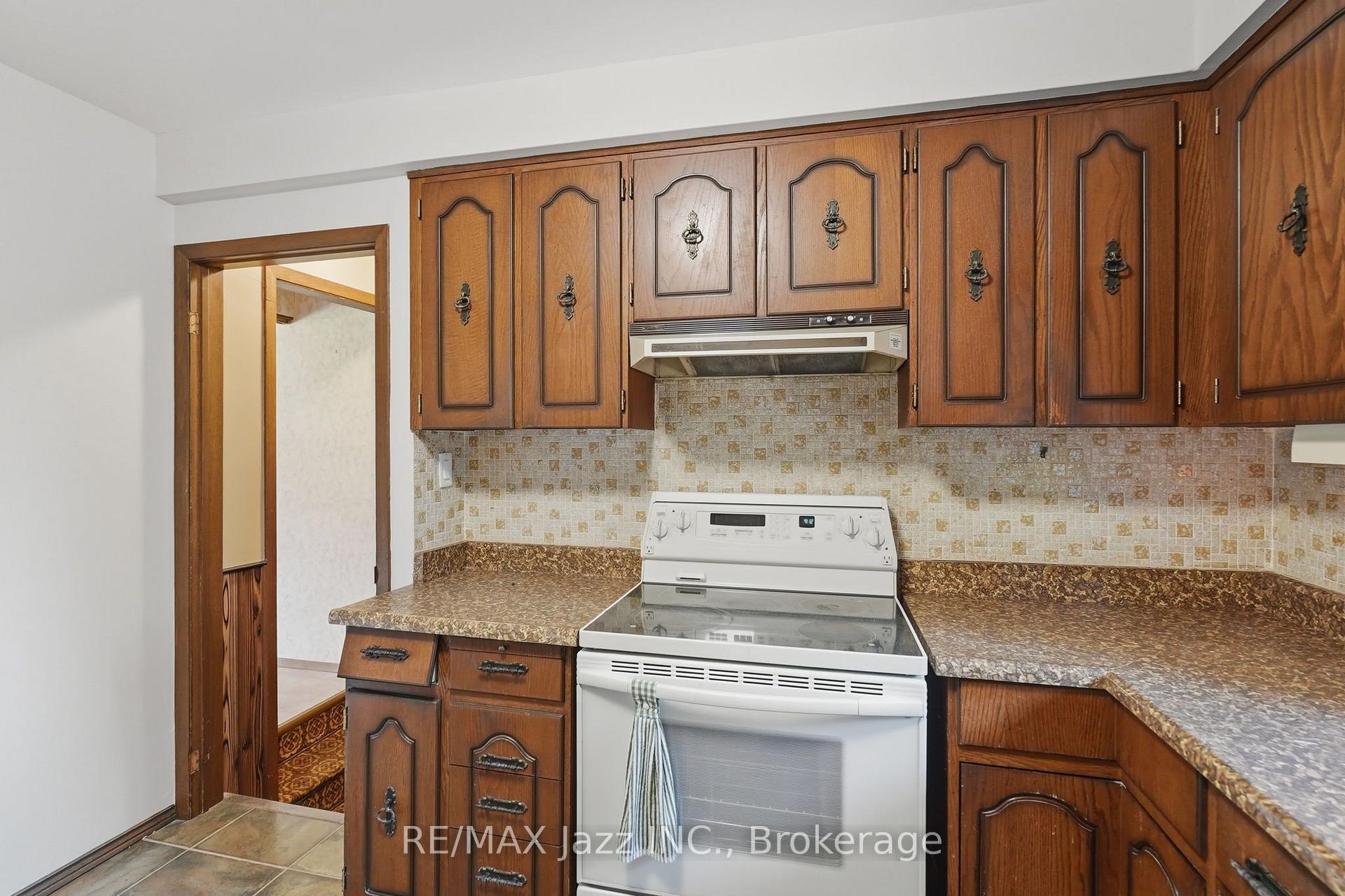 Photo 20 of 346 Conlin Road E, Oshawa, Kedron — HOMEH