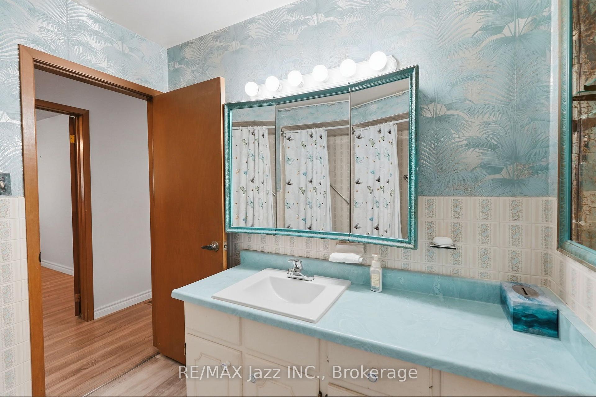 Photo 26 of 346 Conlin Road E, Oshawa, Kedron — HOMEH