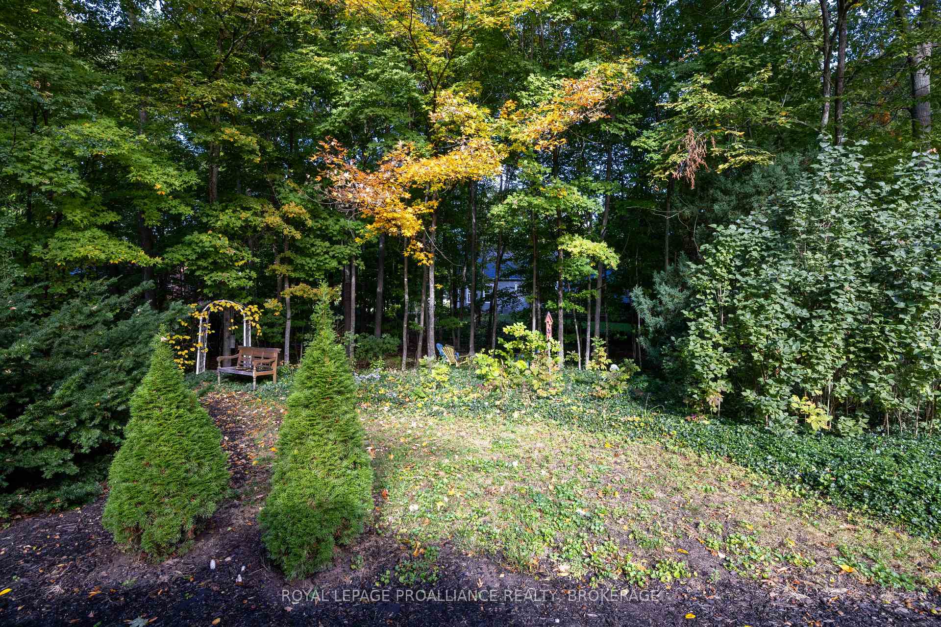 Photo 42 of 27 Riverside Drive, Kingston, Kingston East (Incl CFB Kingston) — HOMEH