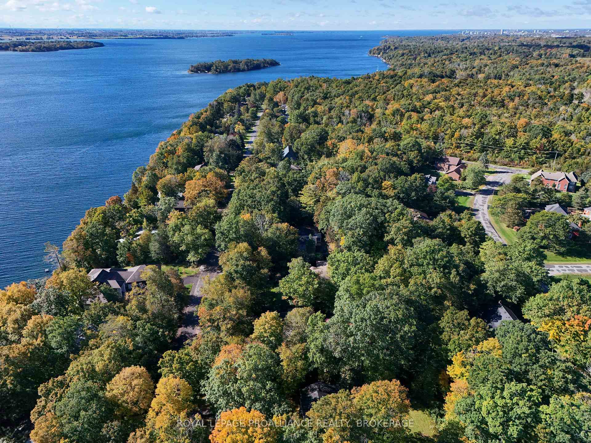 Photo 45 of 27 Riverside Drive, Kingston, Kingston East (Incl CFB Kingston) — HOMEH