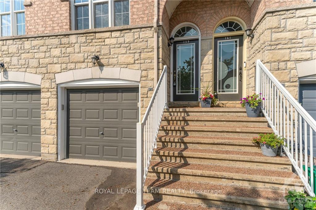 Photo 3 of 159 Scout Street, Ottawa, Central Park — HOMEH