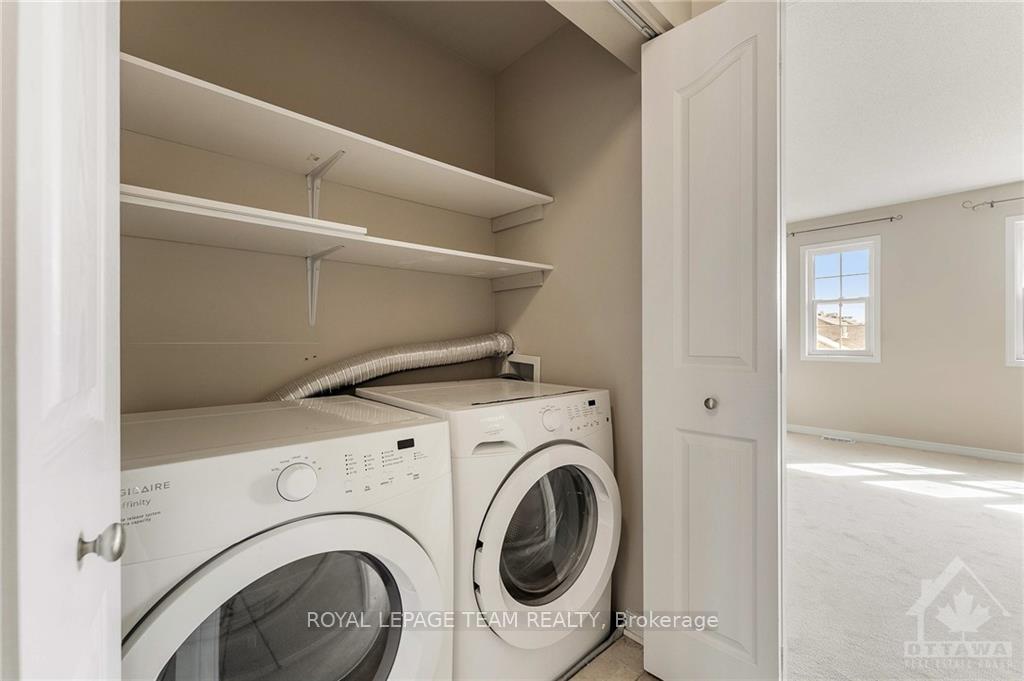 Photo 20 of 159 Scout Street, Ottawa, Central Park — HOMEH