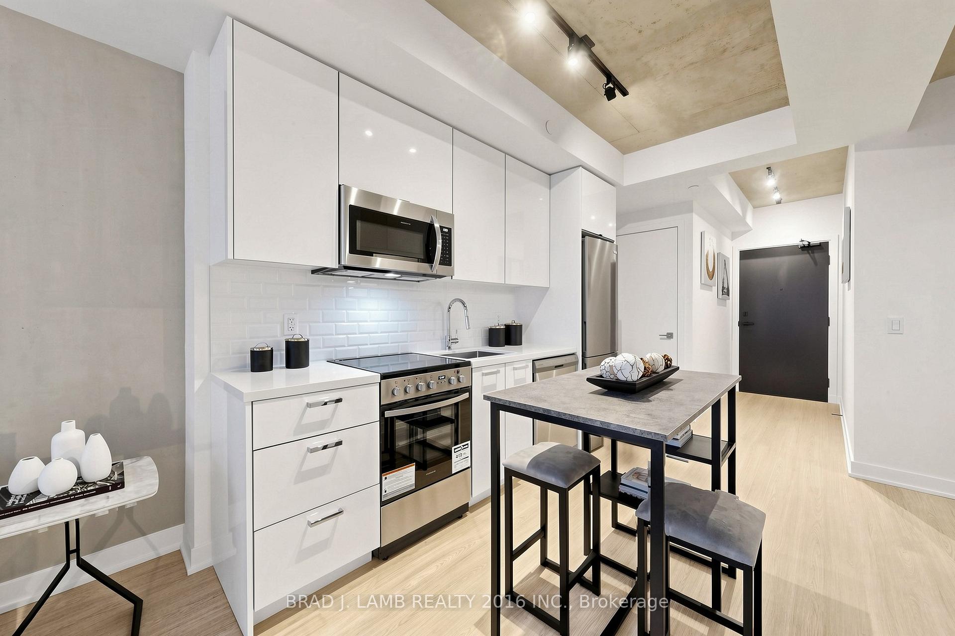 Photo 8 of Unit 501, 284 King Street E, Toronto, Moss Park — HOMEH