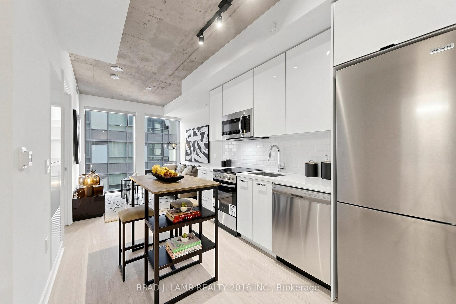 Photo 9 of Unit 501, 284 King Street E, Toronto, Moss Park — HOMEH