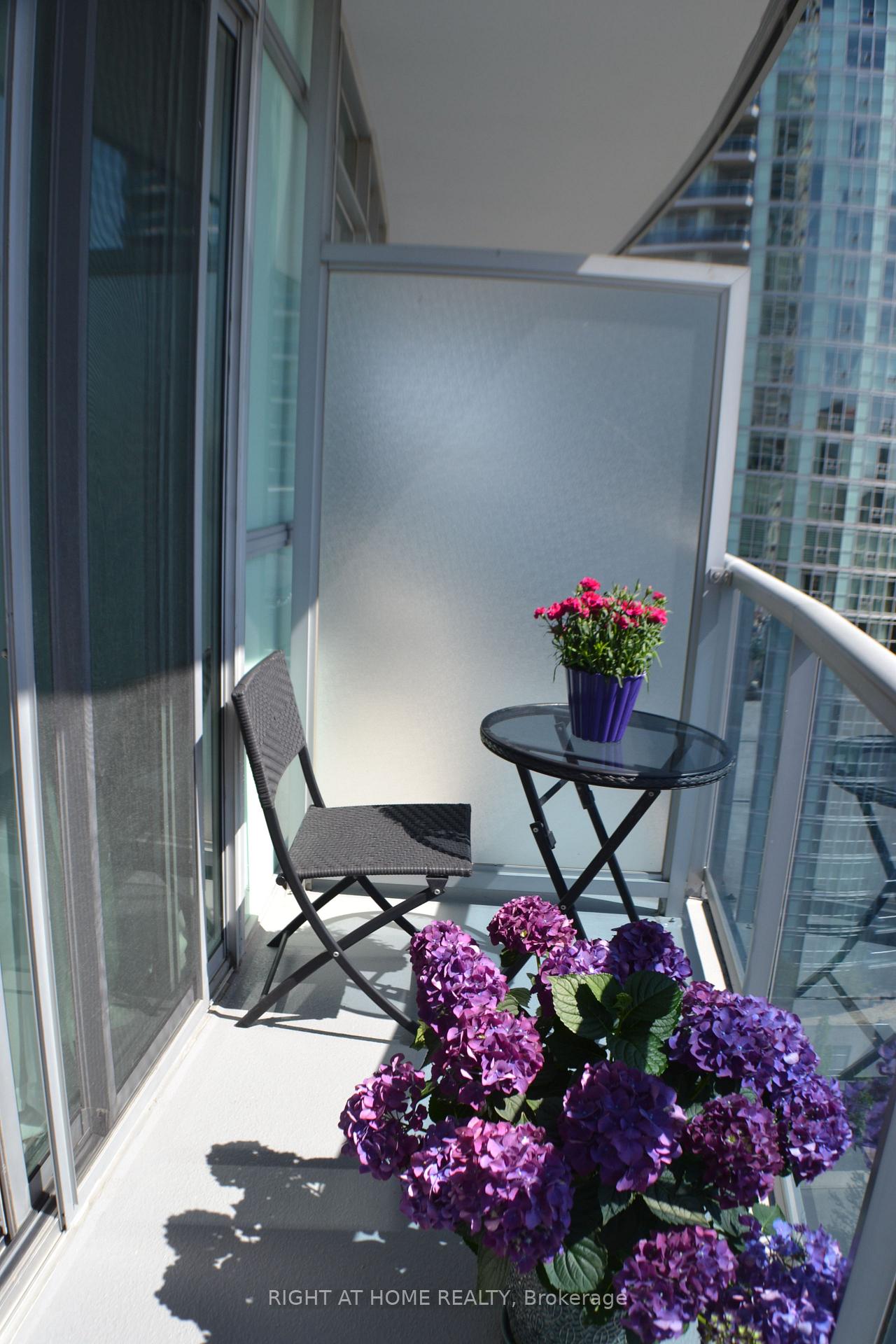 Photo 19 of Unit 1508, 80 Absolute Avenue, Mississauga, City Centre — HOMEH