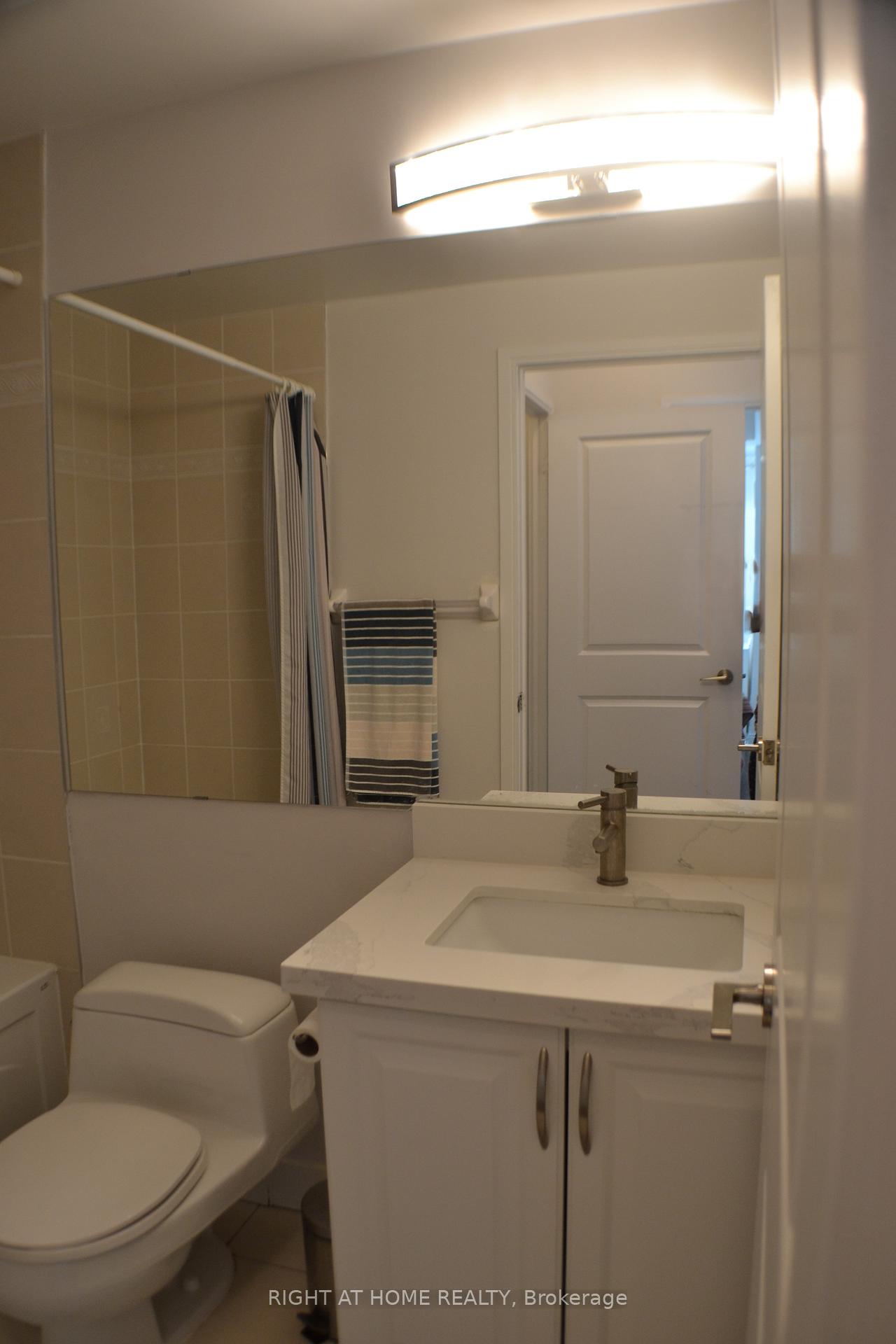 Photo 28 of Unit 1508, 80 Absolute Avenue, Mississauga, City Centre — HOMEH