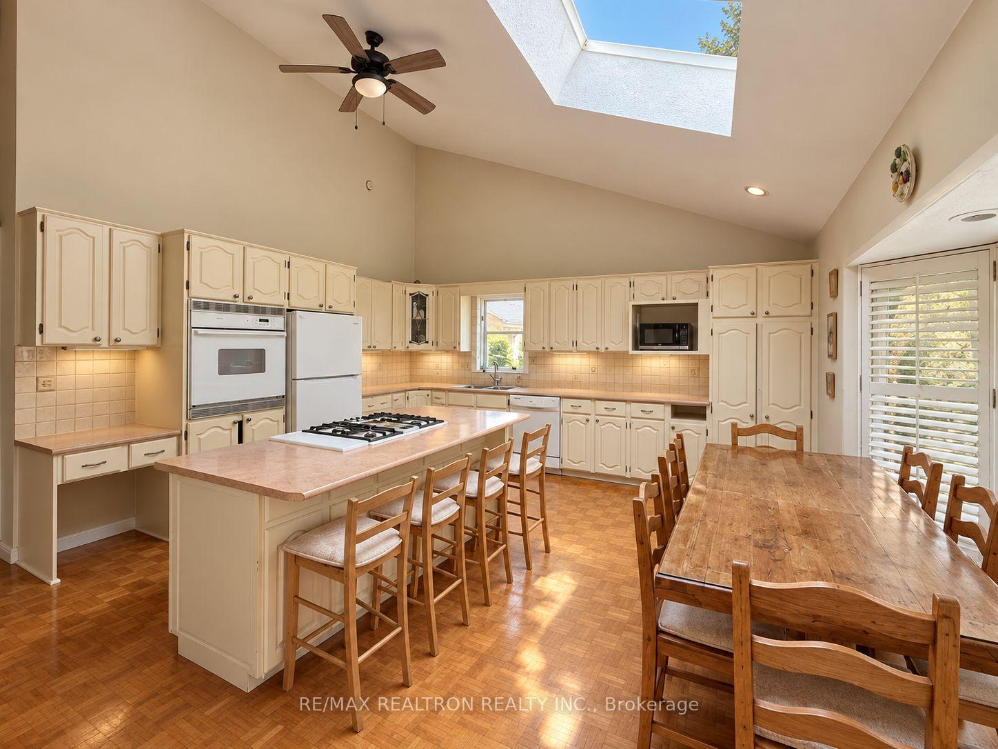 Photo 6 of 97 Estelle Avenue, North York, Willowdale East — HOMEH