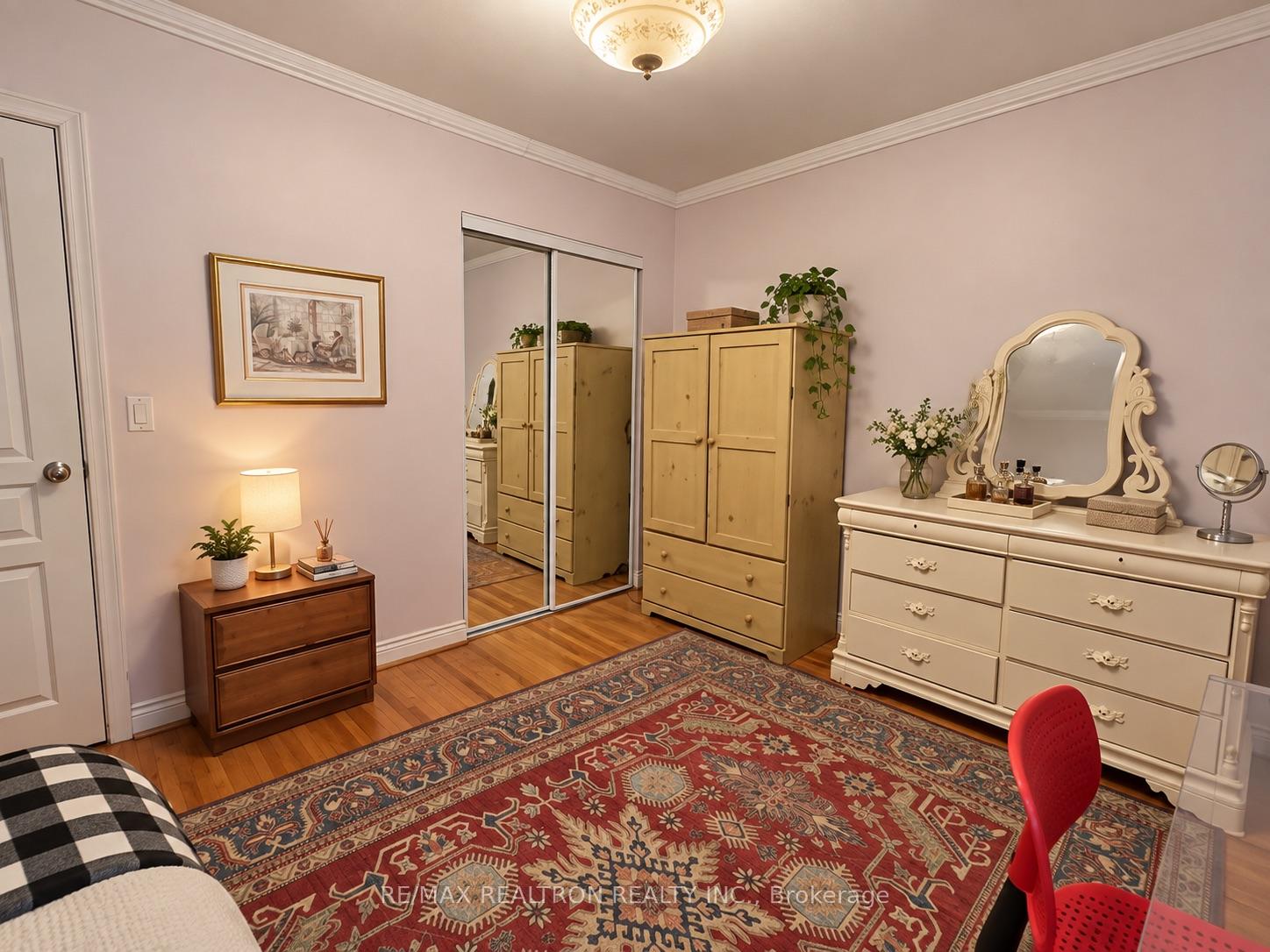 Photo 10 of 97 Estelle Avenue, North York, Willowdale East — HOMEH