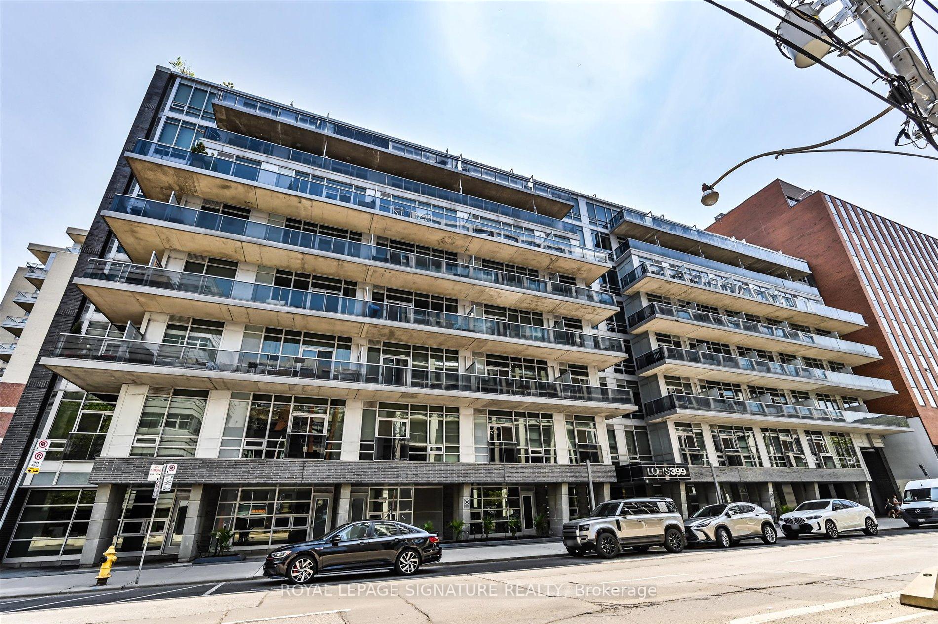 Photo of Unit 420, 399 Adelaide Street W