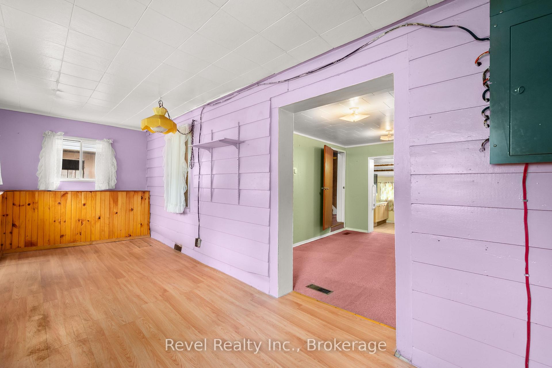 Photo 21 of 14 Richmond Street E, Kawartha Lakes, Bexley — HOMEH