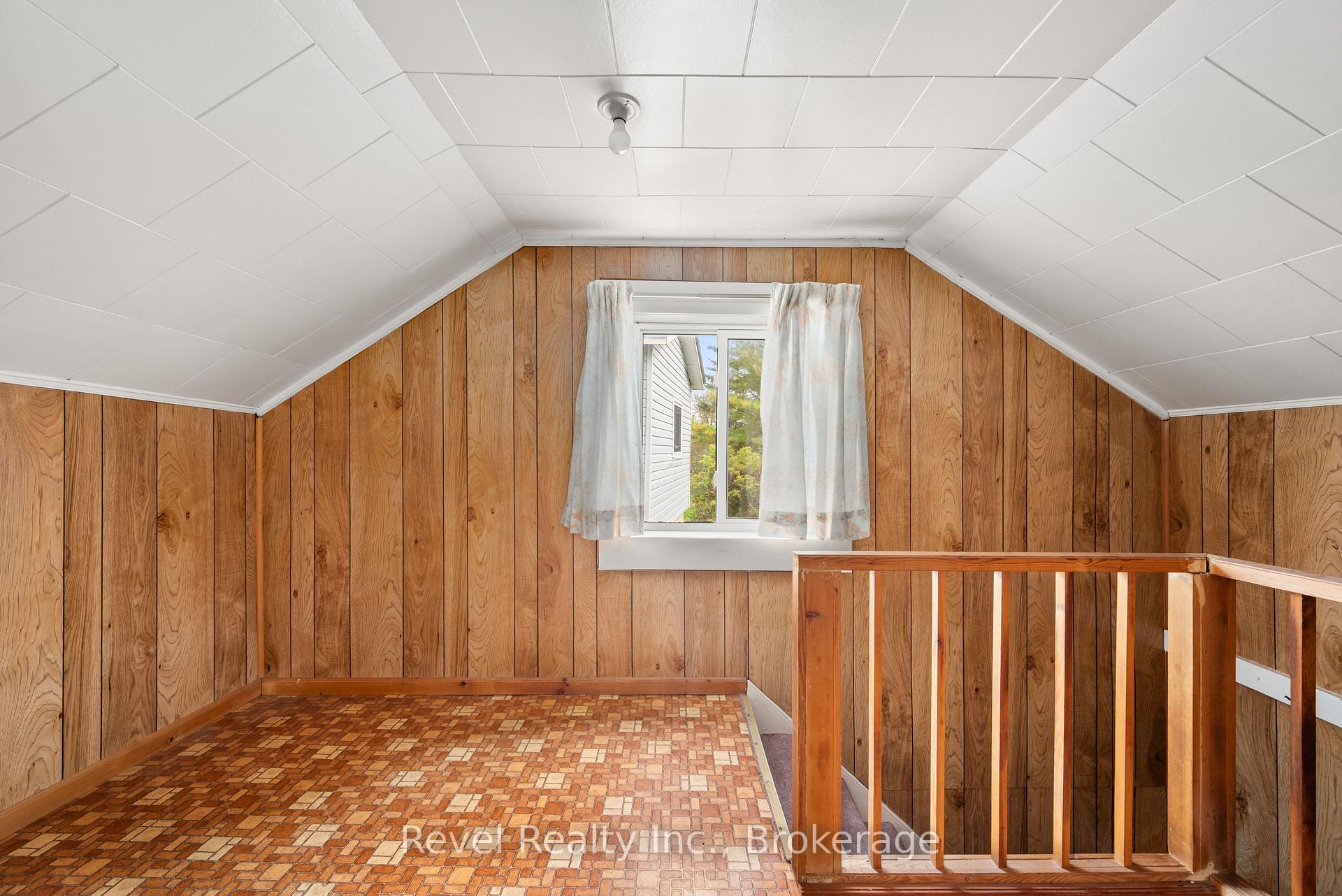 Photo 30 of 14 Richmond Street E, Kawartha Lakes, Bexley — HOMEH