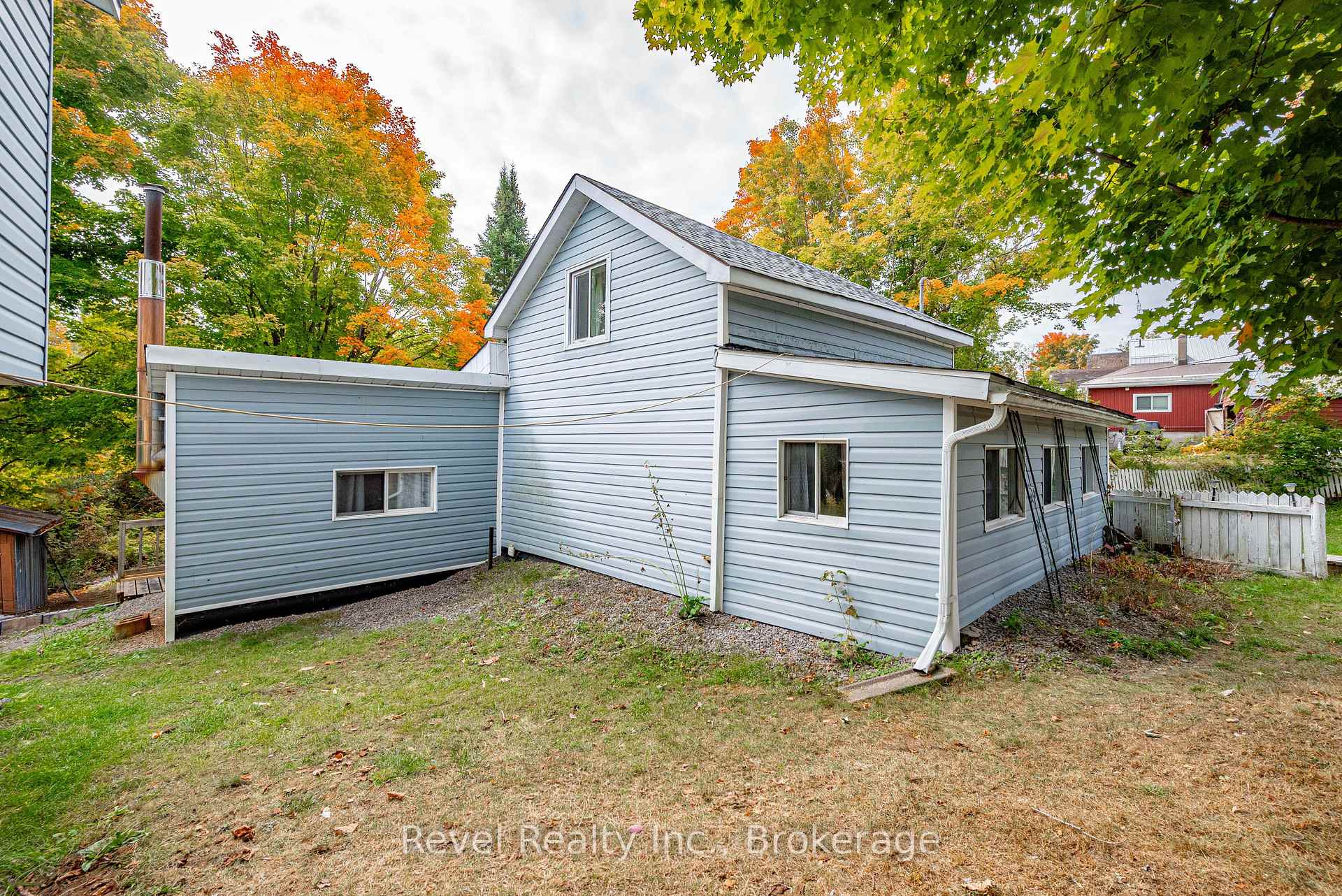 Photo 35 of 14 Richmond Street E, Kawartha Lakes, Bexley — HOMEH